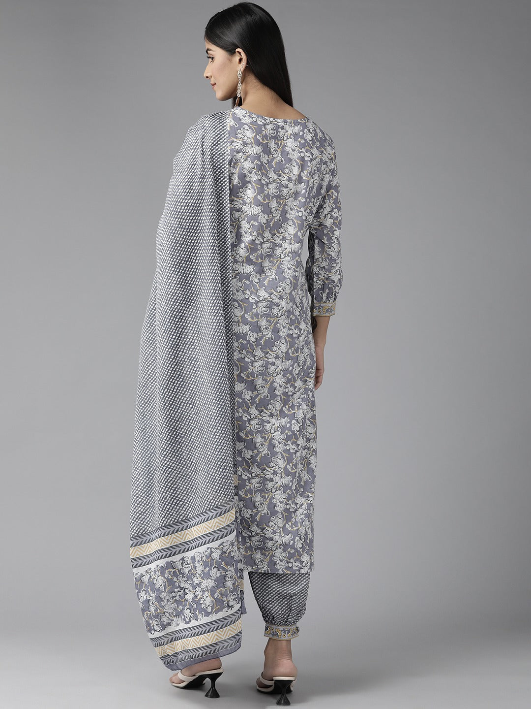 Yufta Grey Floral Printed Kurta Dupatta Set | Grocsy