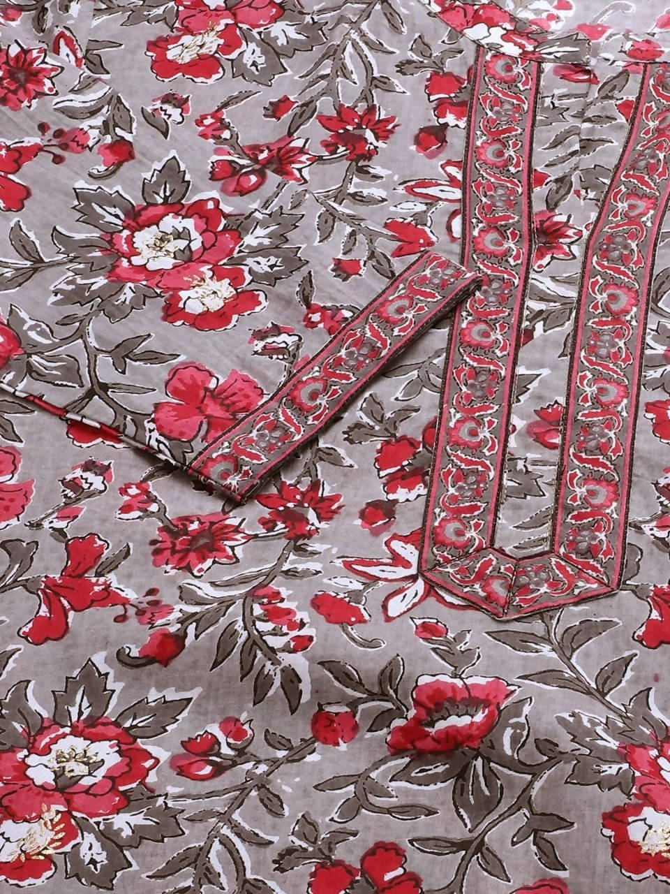 Vamika Grey Printed Cotton Party/Casual Wear Kurta Set/Suit | Grocsy