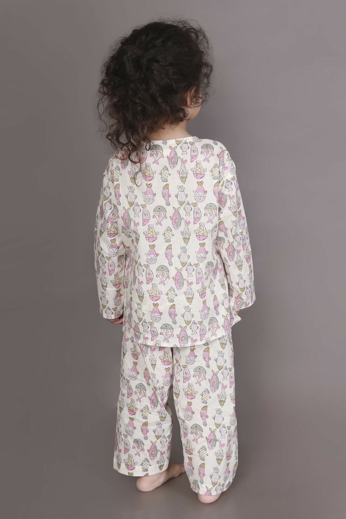 Breathables White & Yellow Tortoise Cotton Nightsuit Set For Kids | Grocsy