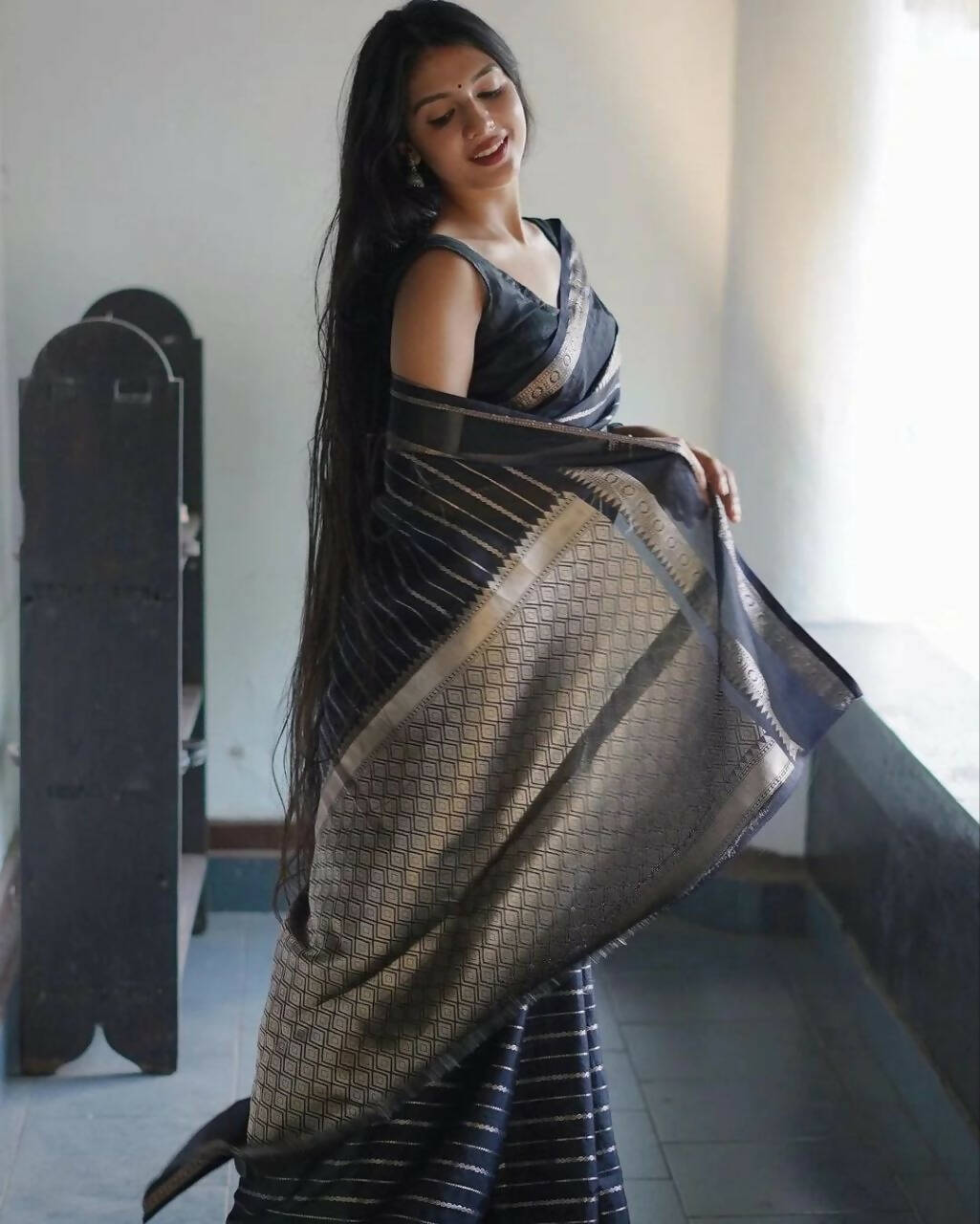 DEIANA'S Beautiful Designer Golden zari Soft Lichi Silk Saree - Black | Grocsy