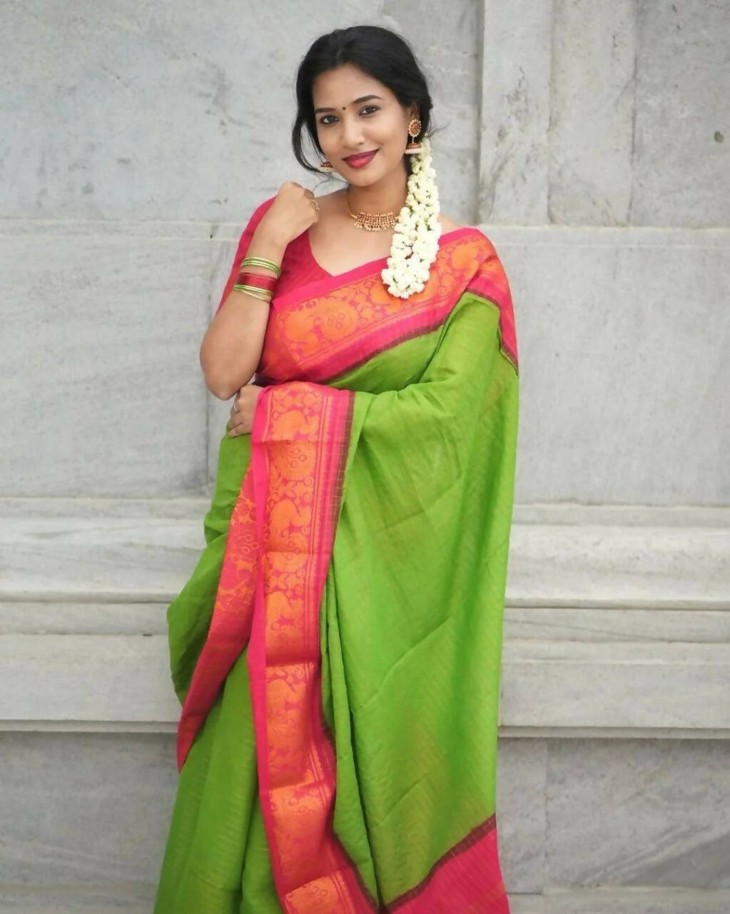 DEIANA'S Beautiful Designer Golden zari Soft Lichi Silk Saree - Parrot | Grocsy