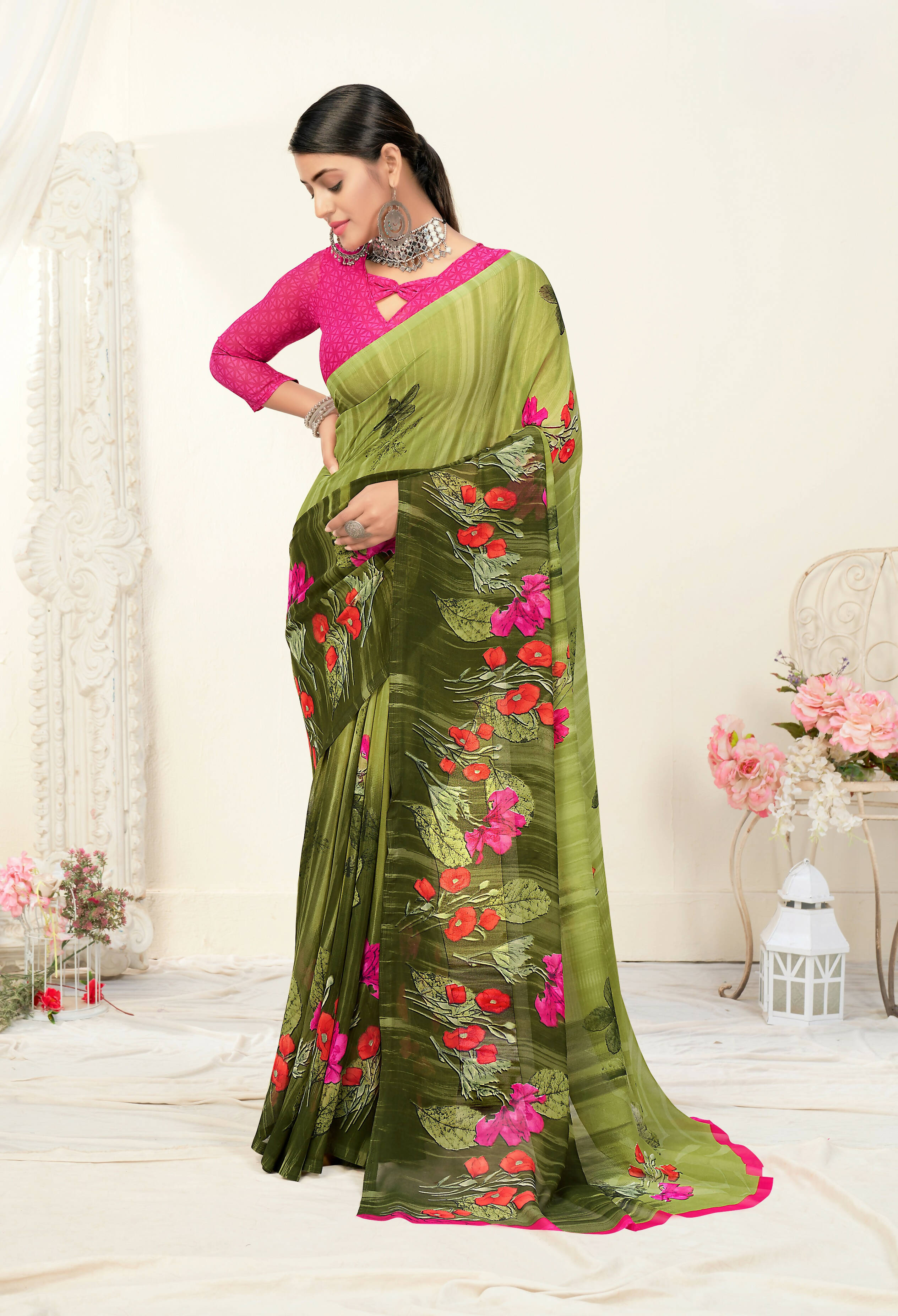 Green Georgette Floral Printed Saree With Unstitched Blouse Piece - Jyoti | Grocsy