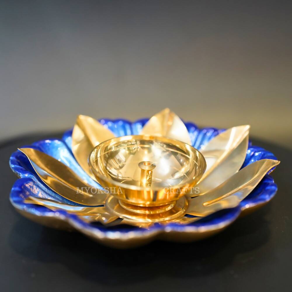 Brass Sunflower Designed Diya | Grocsy