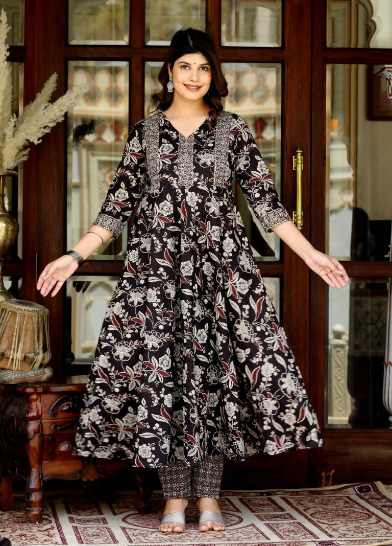 Miravan Women's Yoke Embroidery Anarkali Kurta And Palazzo Set | Grocsy