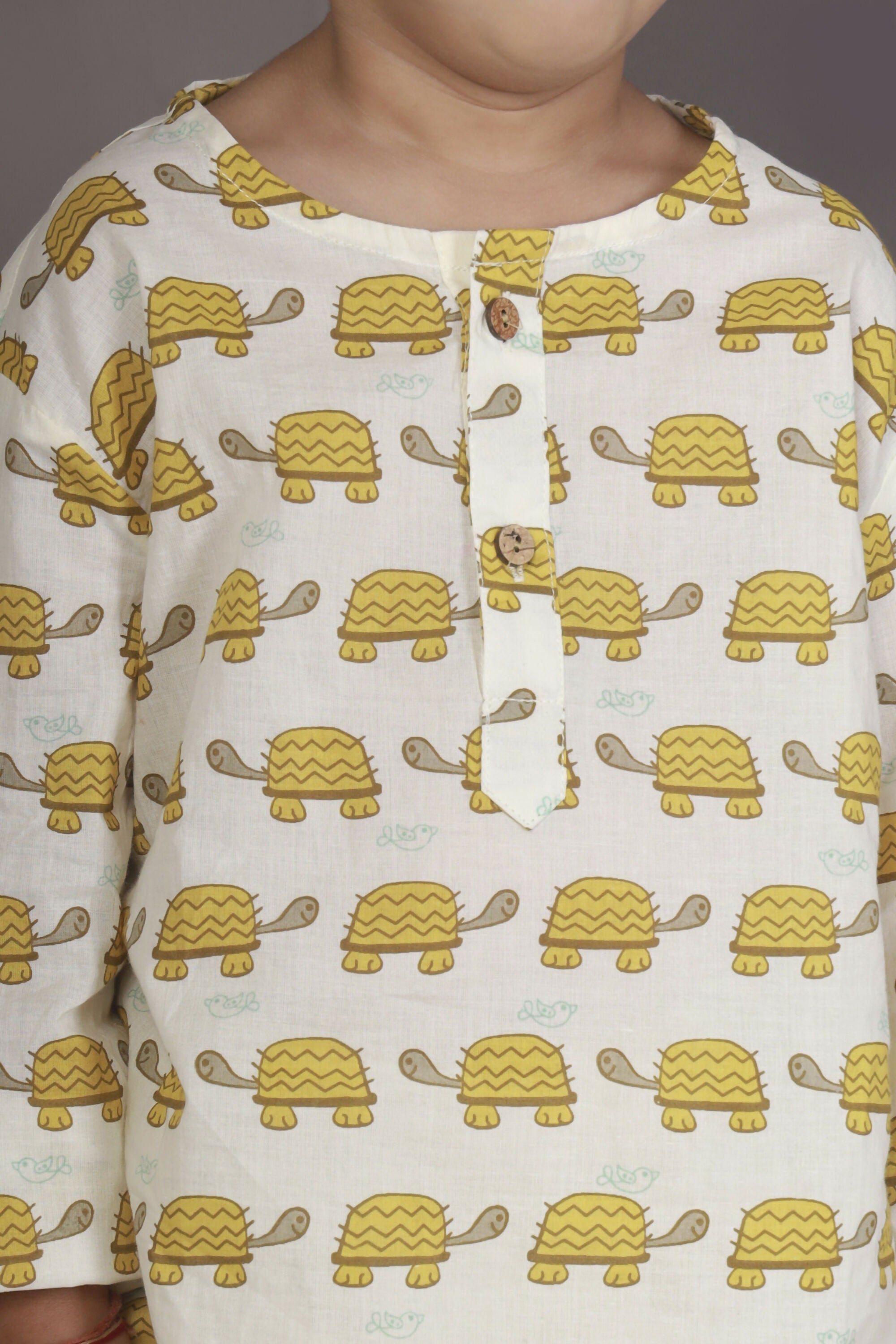 Breathables Kids Cotton Turtle Print Co-Ord Night Suit With Kurta And Pyjama – White & Yellow | Grocsy