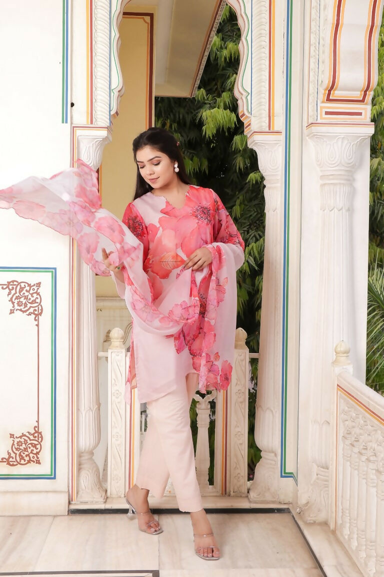 Vaasva Women Ivory Tabby Slik Print & Embroidered Kurta, Pant & Dupatta set | Grocsy