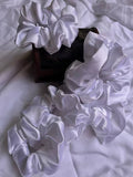 Diva Globe Cloud White Scrunchies | Grocsy