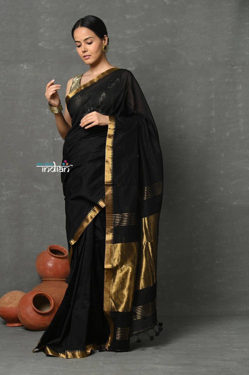 Very Much Indian Tyohaar - Designed by VMI - Pure High Quality Mul Cotton Handloom Saree - Black Gold | Grocsy