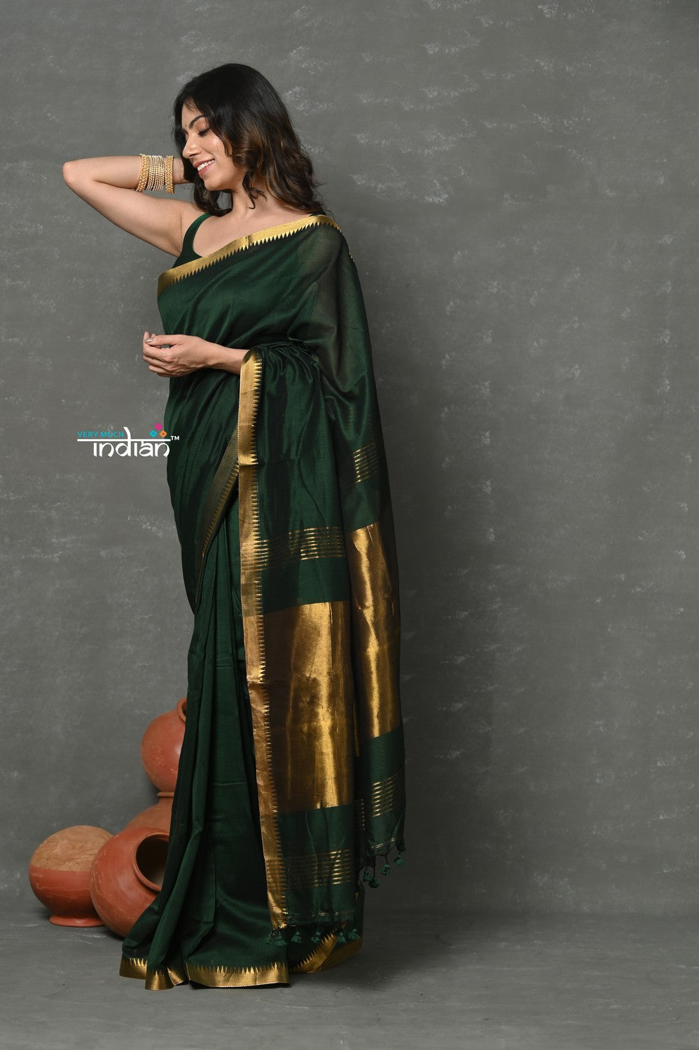 Very Much Indian ! High Quality Pure Mul Cotton Handloom Saree - Dark Green | Grocsy