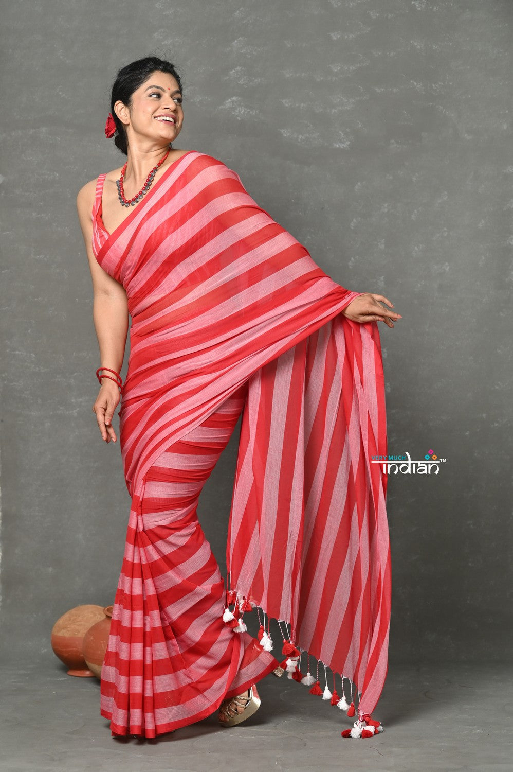 Very Much Indian Designer! High Quality Pure Mul Cotton Handloom Saree - Red | Grocsy
