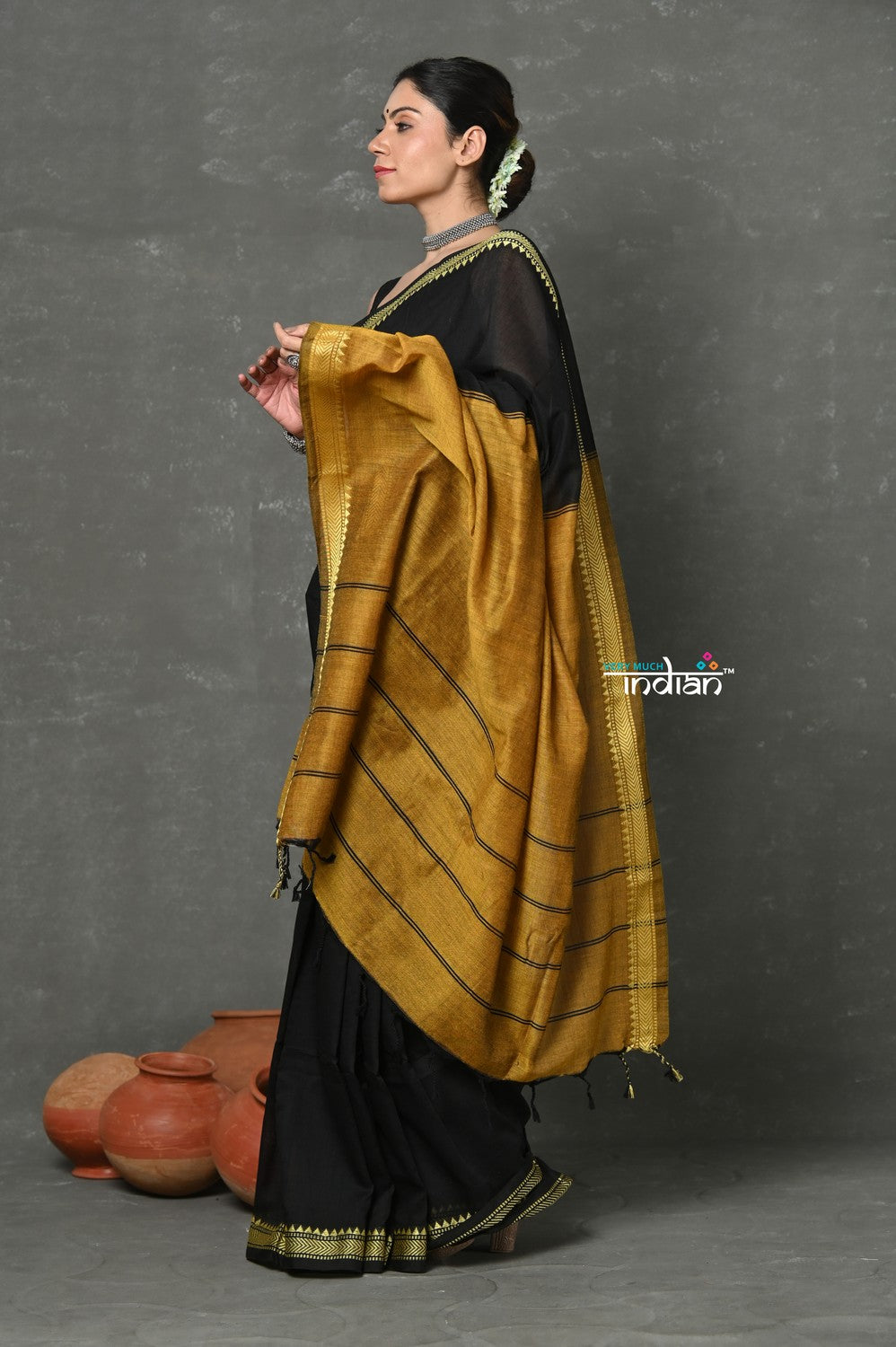 Very Much Indian Pure Mul Cotton Handloom Saree - Black | Grocsy