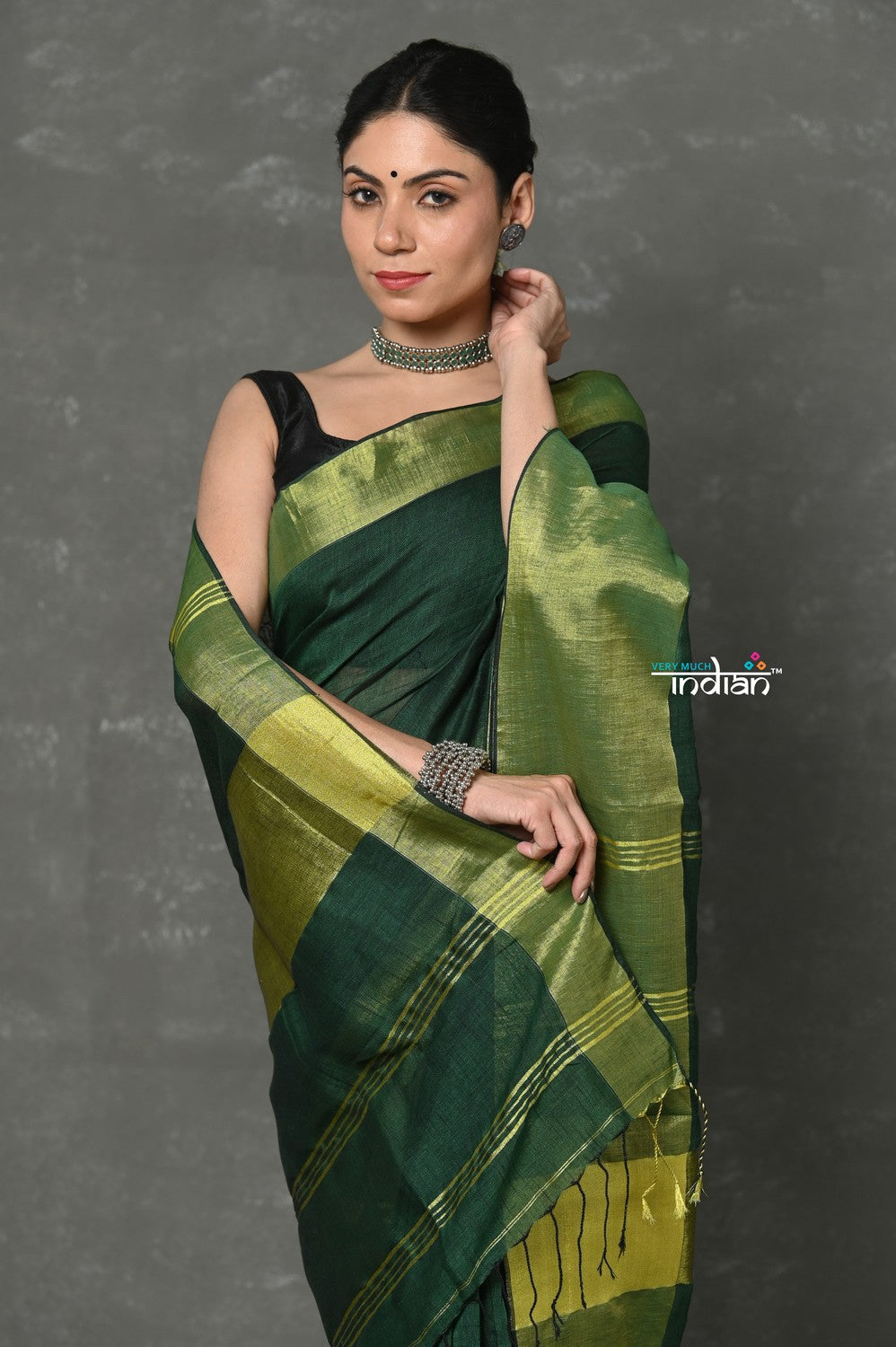 Very Much Indian Handloom Pure Cotton Linen Saree With Golden Border - Green | Grocsy