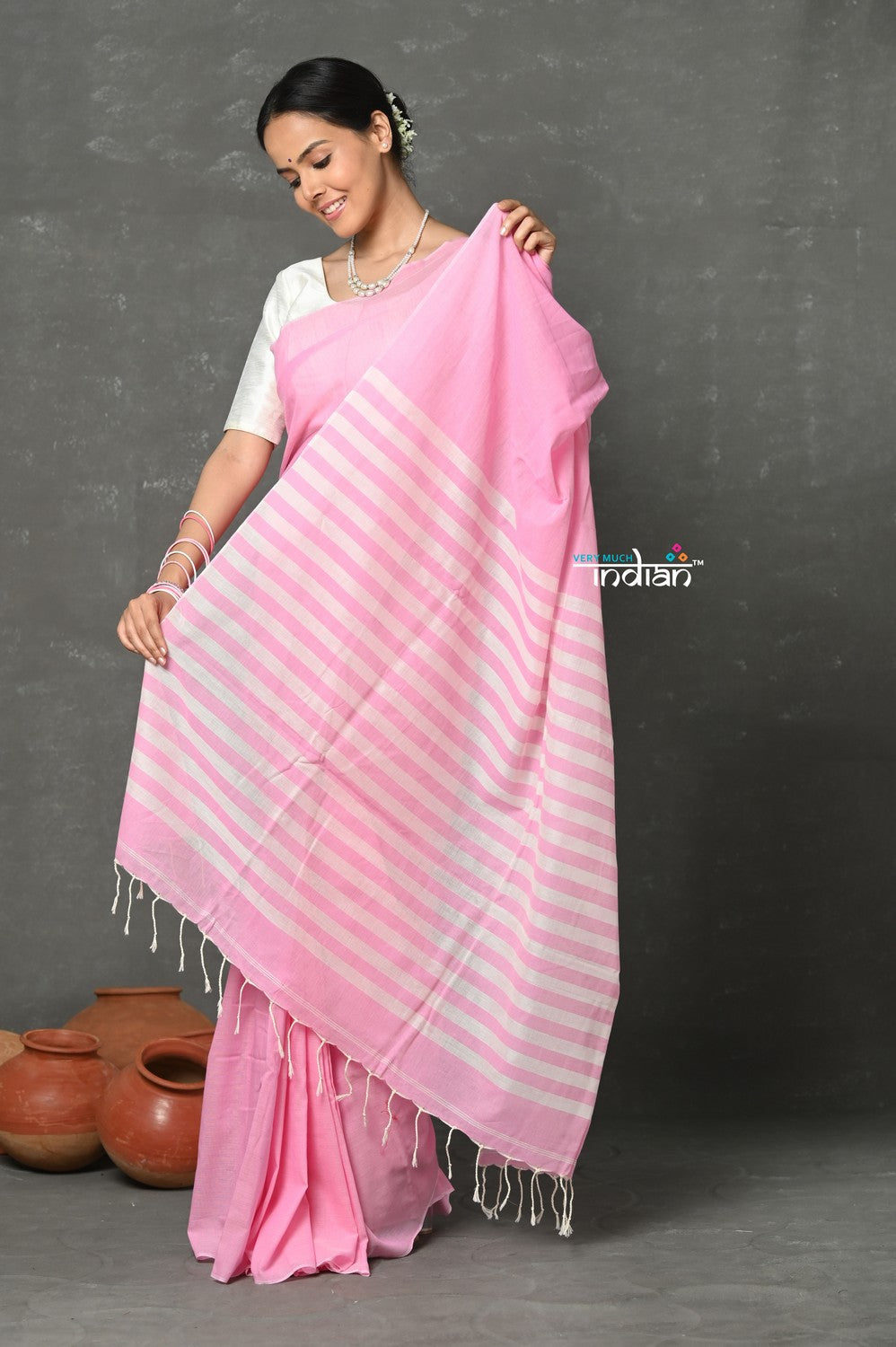 Very Much Indian Pure Mul Cotton Handloom Saree - Feather Pink | Grocsy