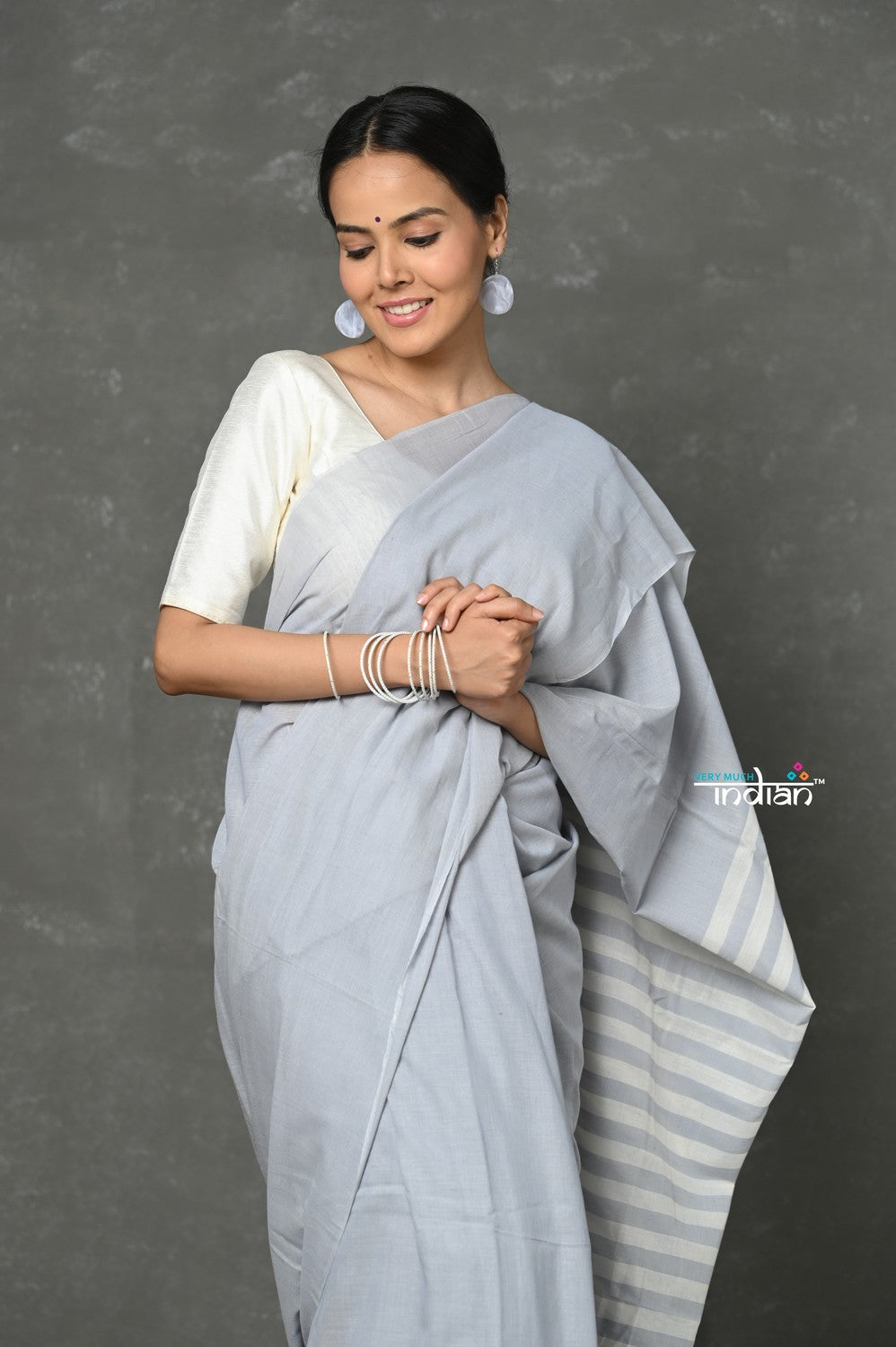 Very Much Indian Tyohaar - Pure Mul Cotton Handloom Saree - Grey | Grocsy