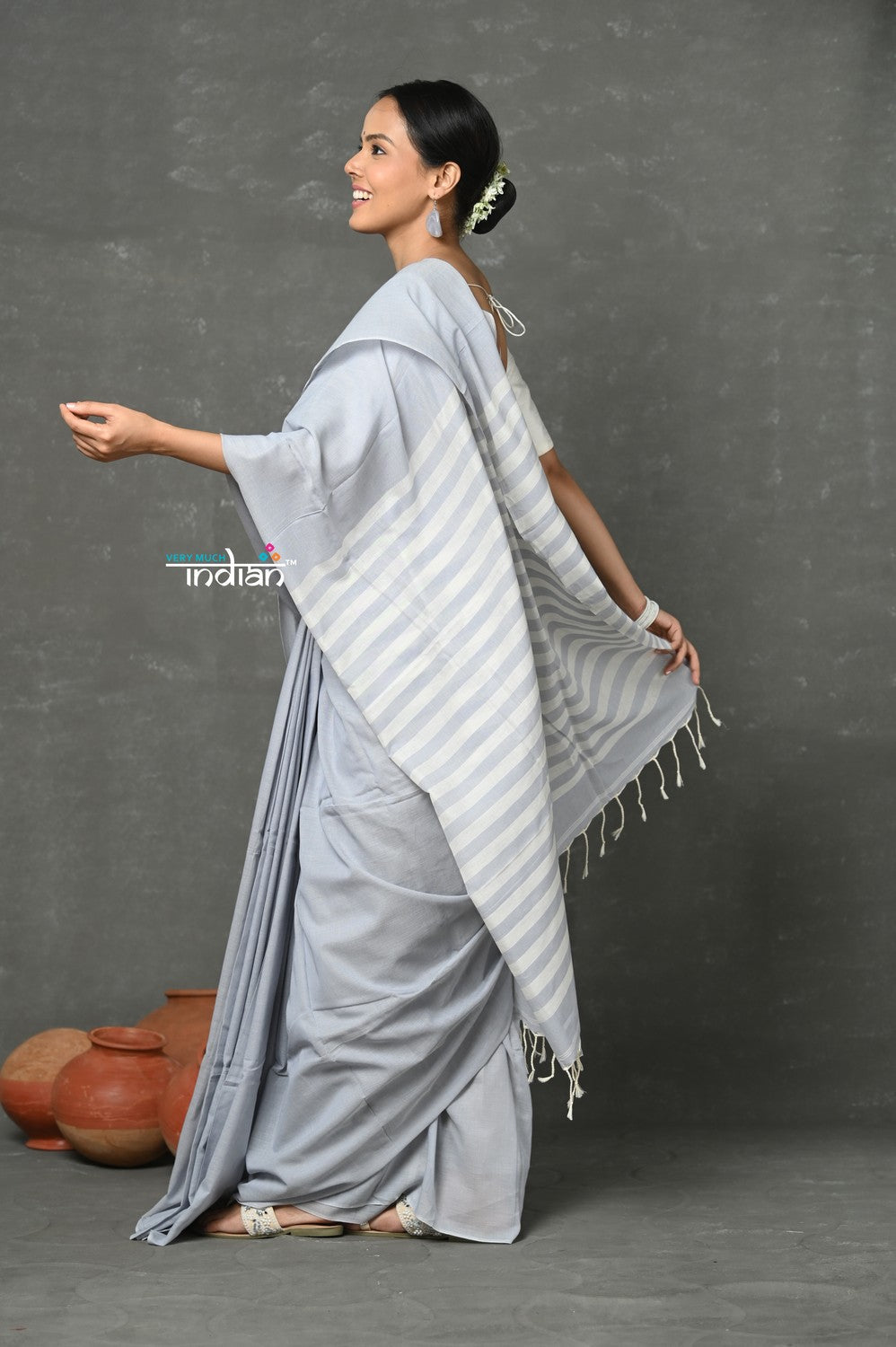 Very Much Indian Tyohaar - Pure Mul Cotton Handloom Saree - Grey | Grocsy