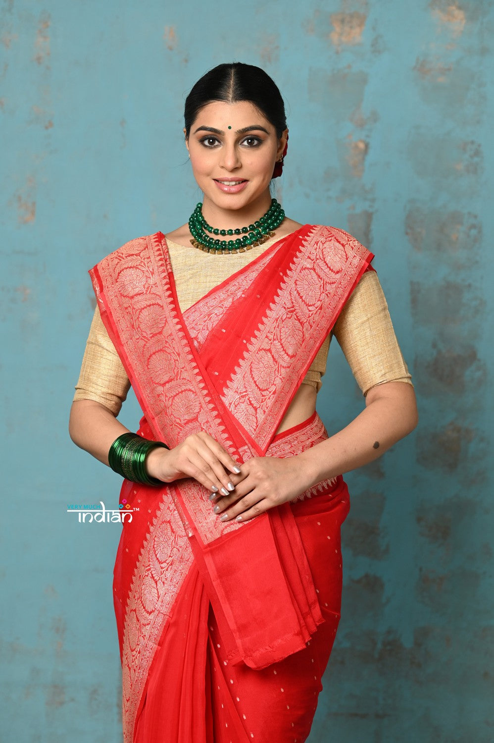 Very Much Indian Suhaani - Handloom Khaddi Georgette Saree With Sleek Border - Red (Silk Mark) | Grocsy