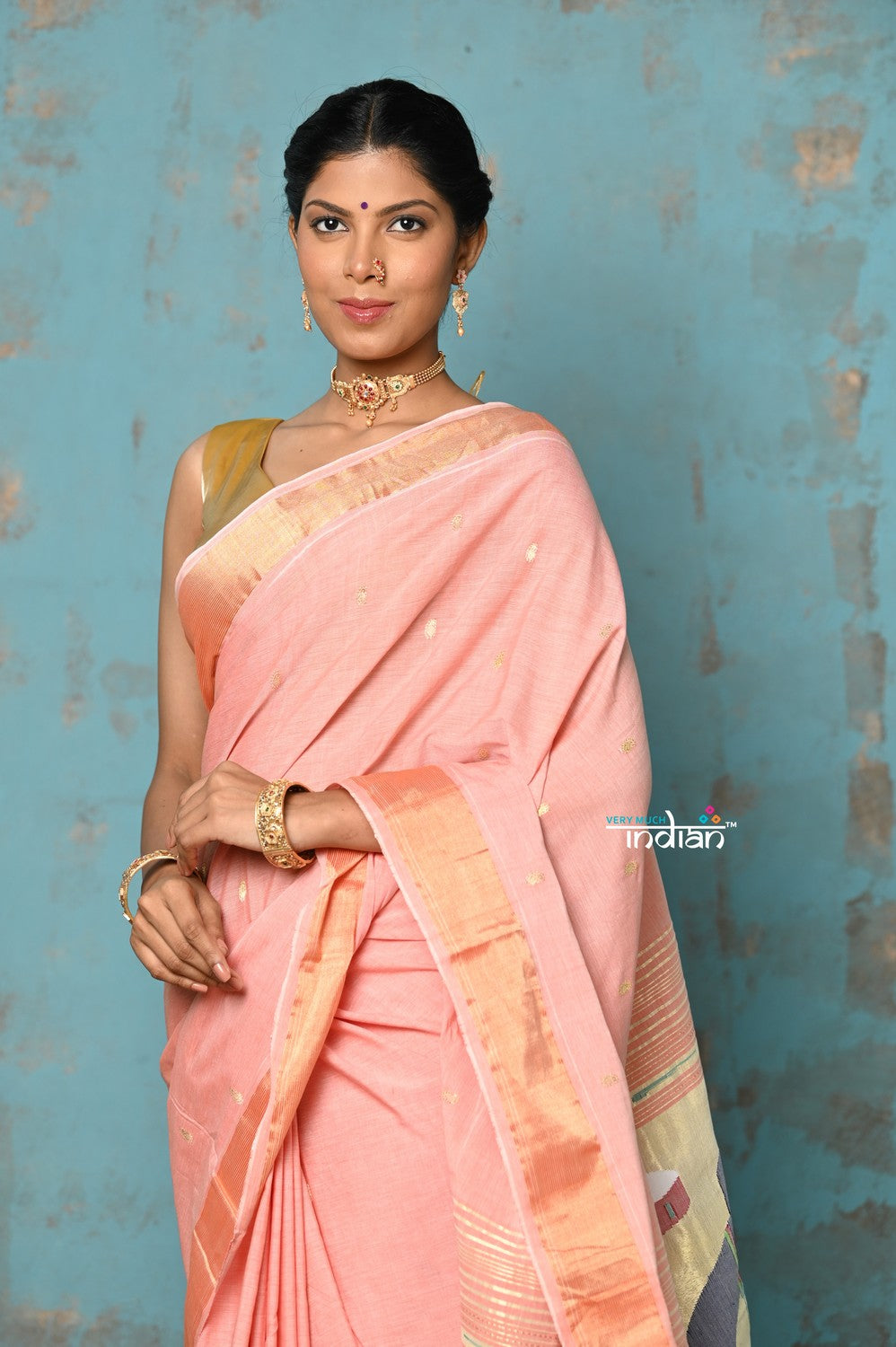 Very Much Indian Tyohaar - Handloom Pure Cotton Paithani With Instrumental Pallu - Peach | Grocsy