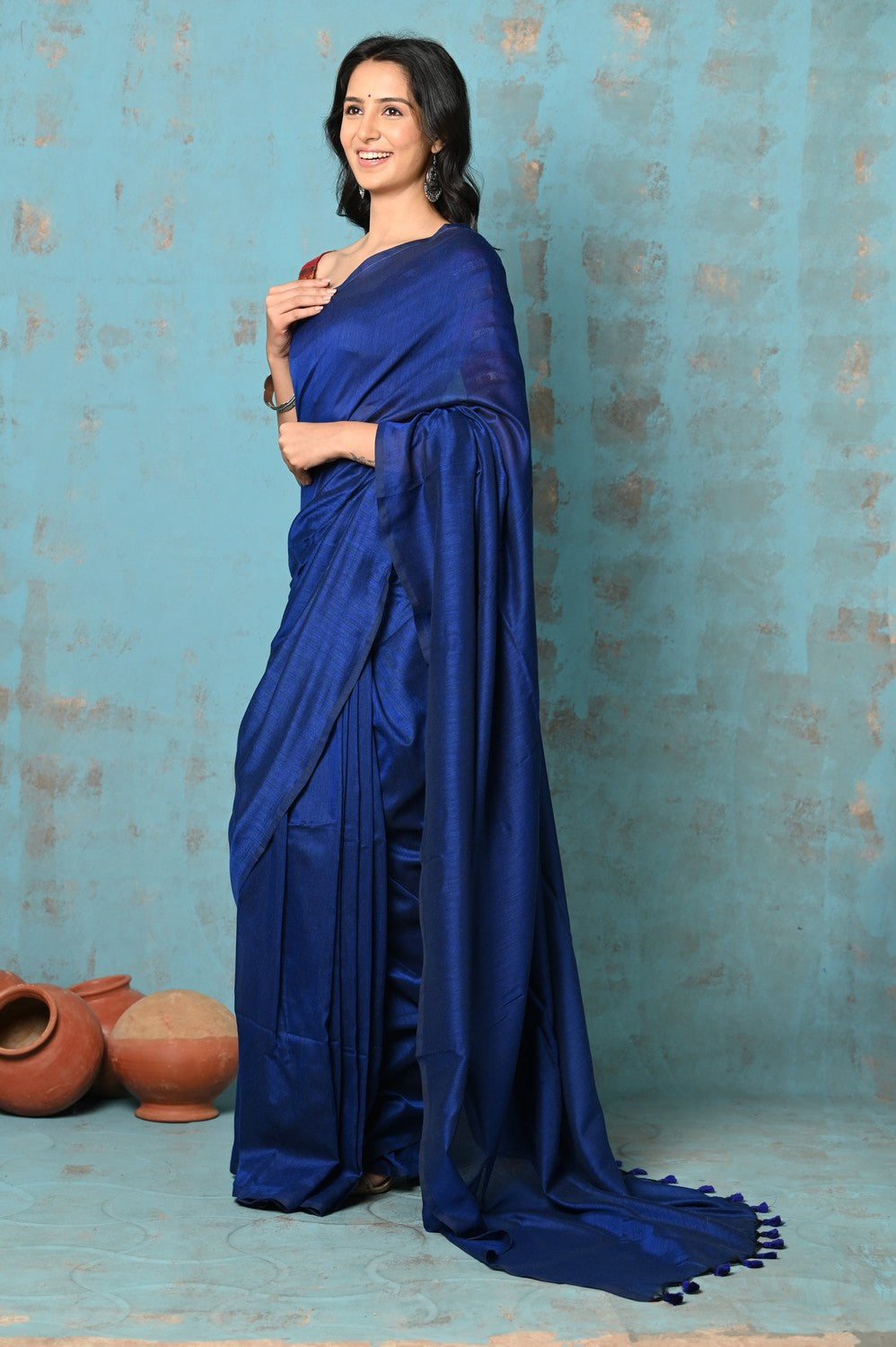 Very Much Indian Tyohaar - Mul Cotton Handloom Woven Saree - Navy Blue | Grocsy