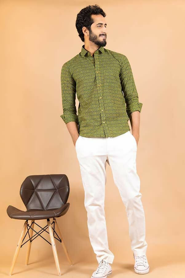 Miravan Men's Pure Cotton Green Geomatric Printed Full Sleeve Slim Fit Shirt | Grocsy