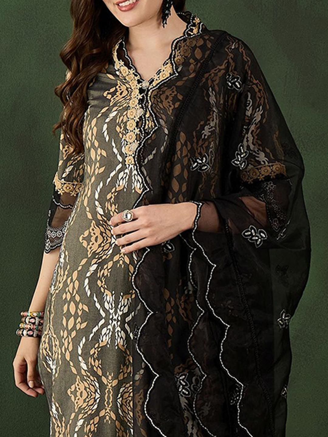 Sangria Printed Straight Kurta, Trouser & Dupatta Set | Grocsy