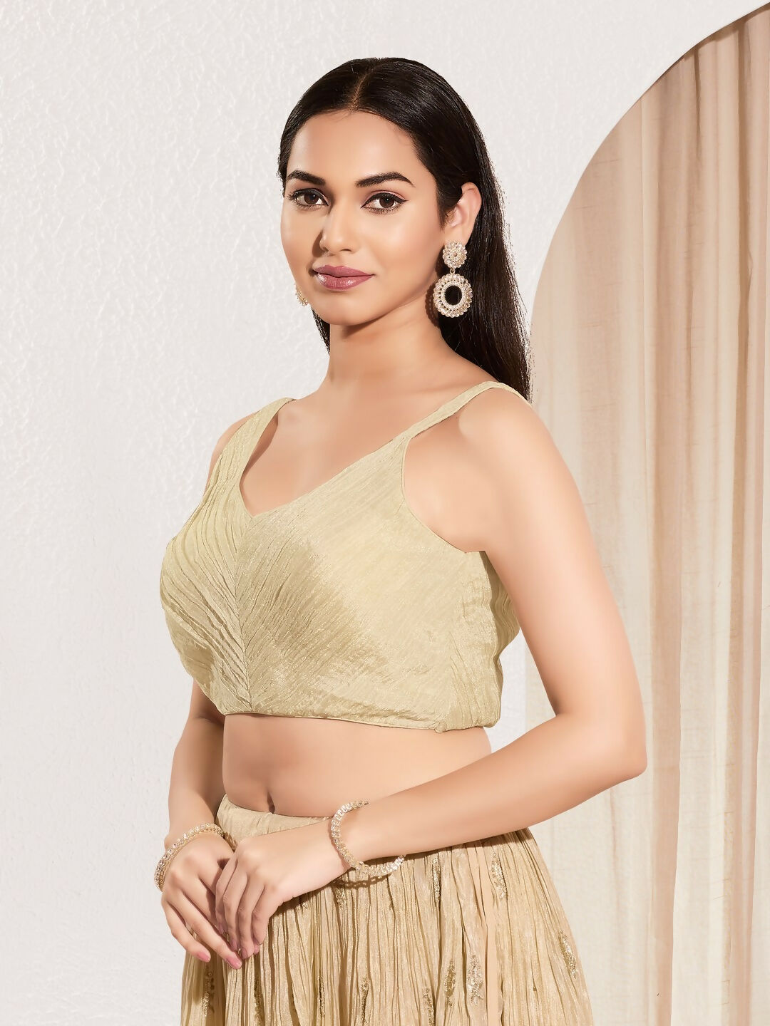Joban Fashion Cream Tissue Padded Blouse With Sweetheart Neck Sleeveless | Grocsy