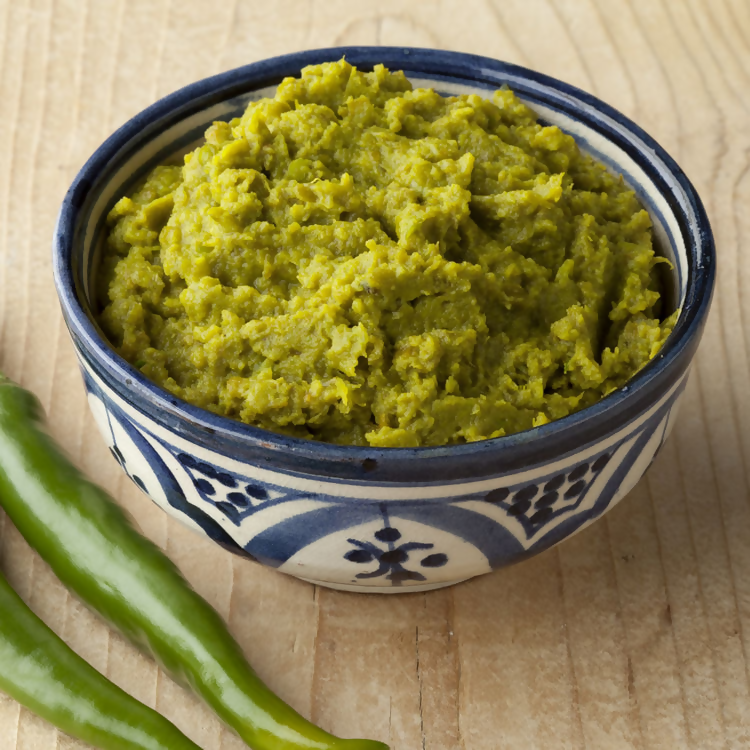 Priya Green Chilli (Sliced) Pickle Without Garlic | Grocsy