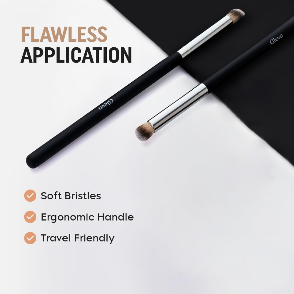 Gleva Mini Angled Under Eye Concealer Makeup Brush | Grocsy
