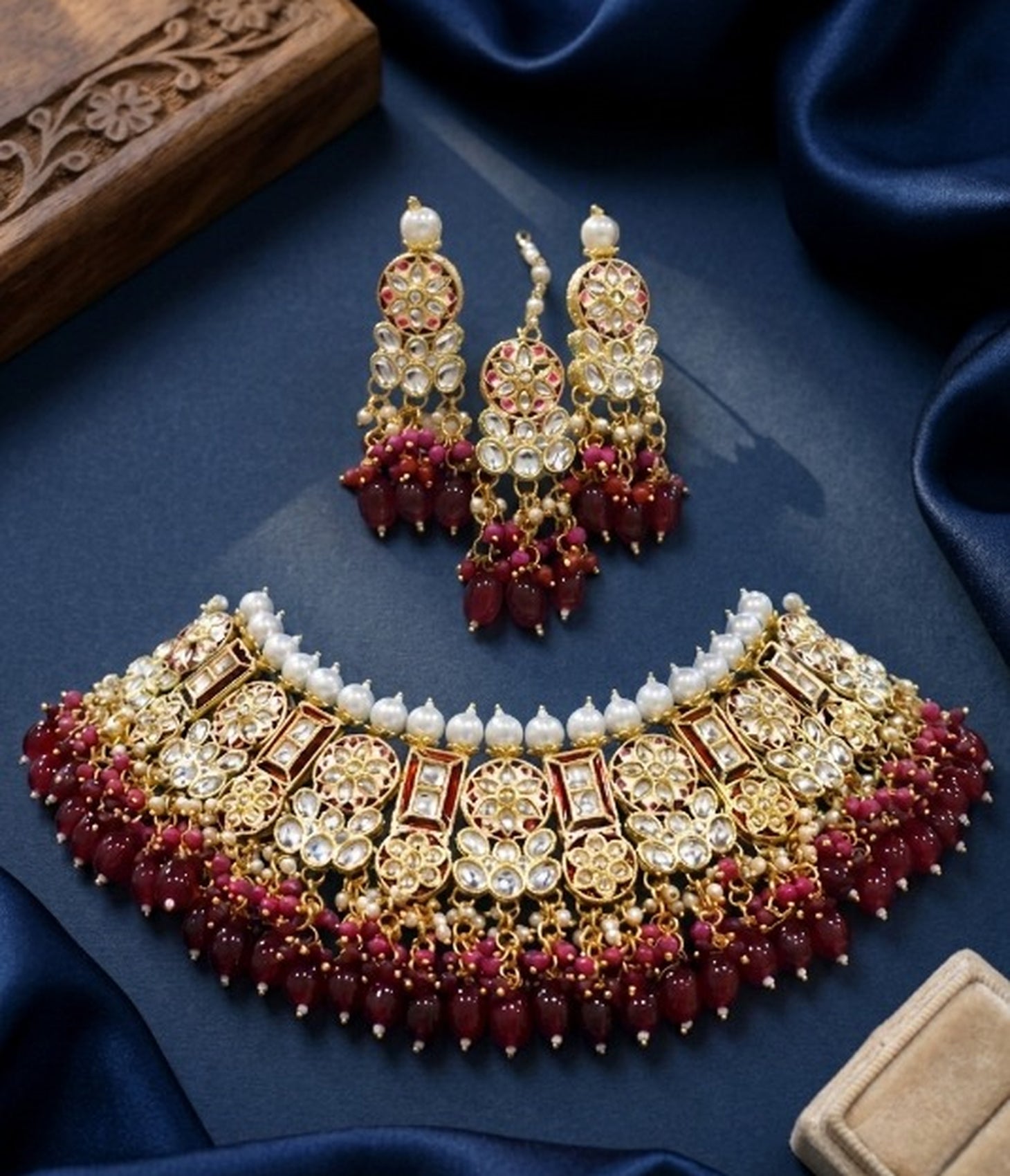 Jewel City Maroon Kundan Choker Set With Earrings & Maang Tikka|Bridal Jewelry | Grocsy