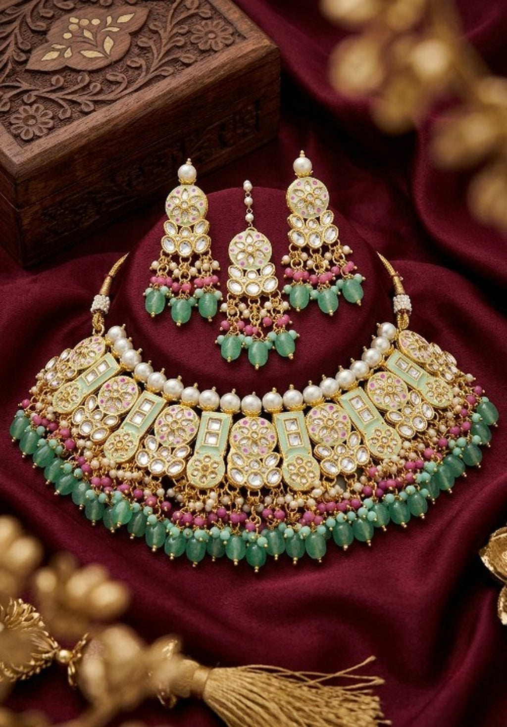Jewel City Mint Kundan Choker Necklace Set With Earrings & Maang Tikka|Bridal Jewelry | Grocsy