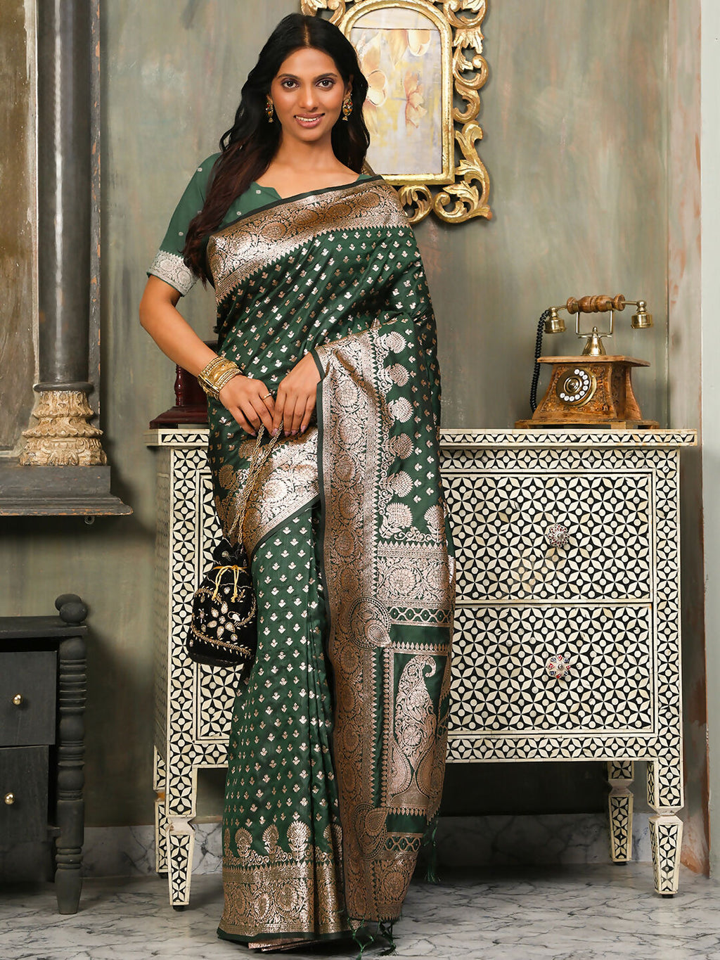 Shree Shyam Fashion Banarasi Silk Dark Green Saree | Grocsy