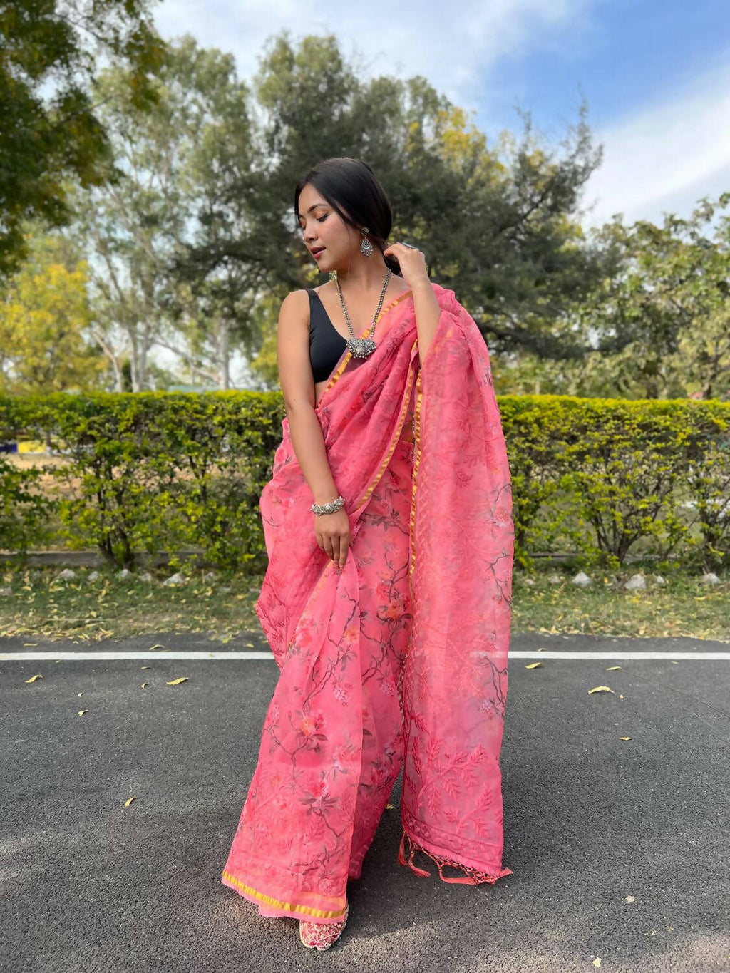 Vamsee Pink Organza Saree | Grocsy