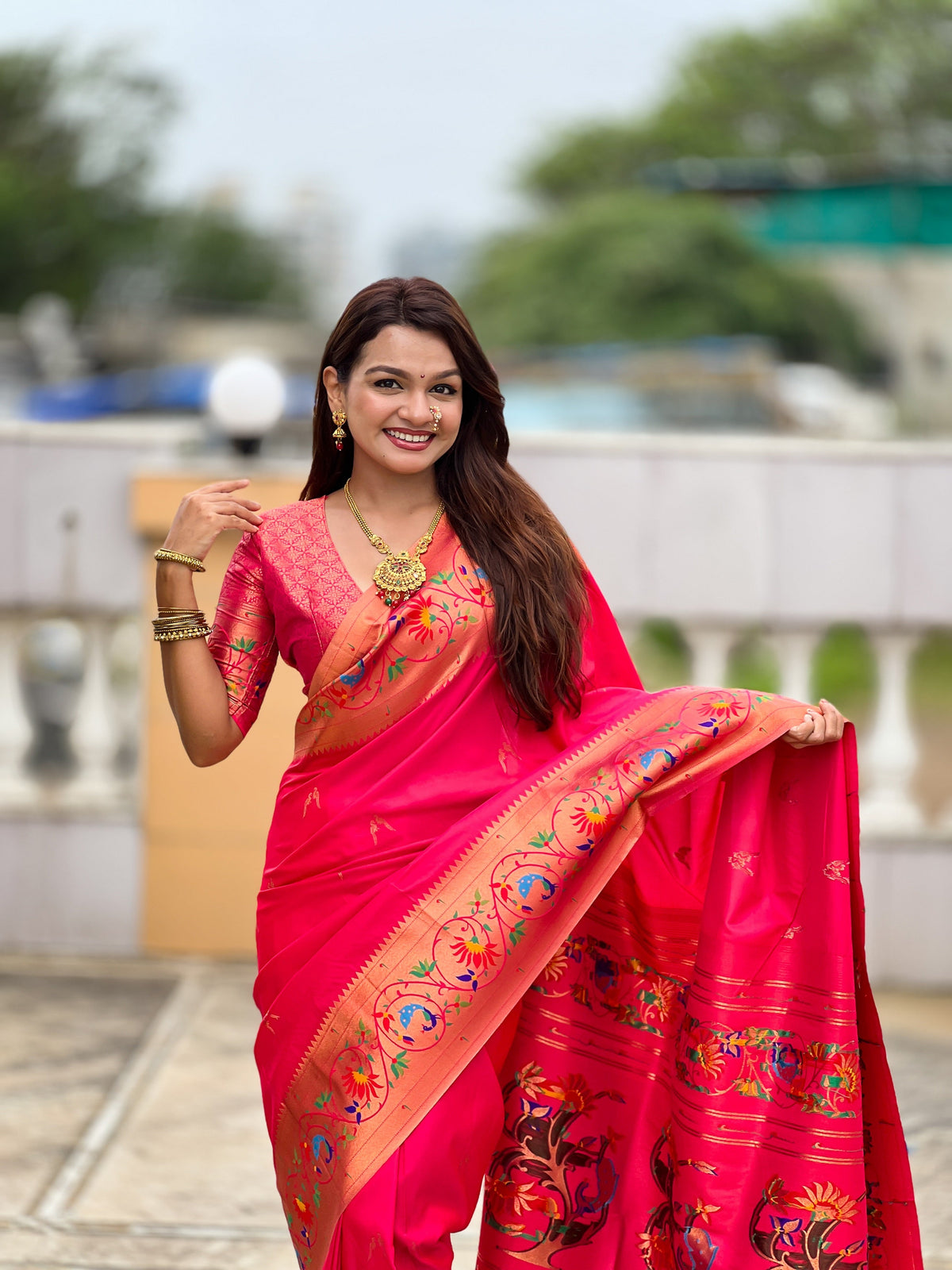 Vedant Vastram Soft Litchi Silk Paithani Jacquard Saree - Pink | Grocsy
