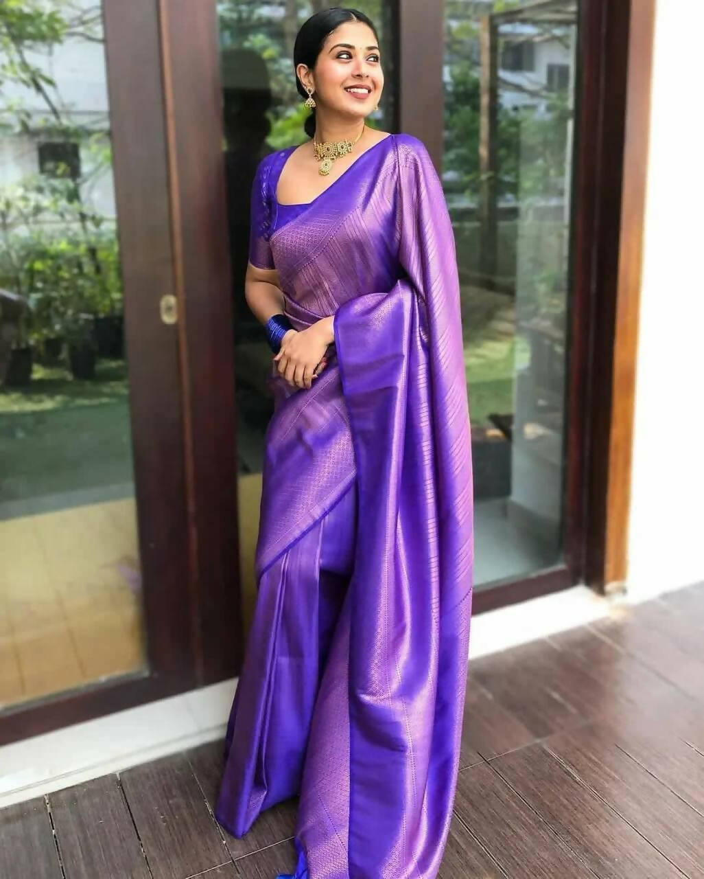 DEIANA'S Beautiful Designer Golden zari Soft Lichi Silk Saree - Royal Blue | Grocsy