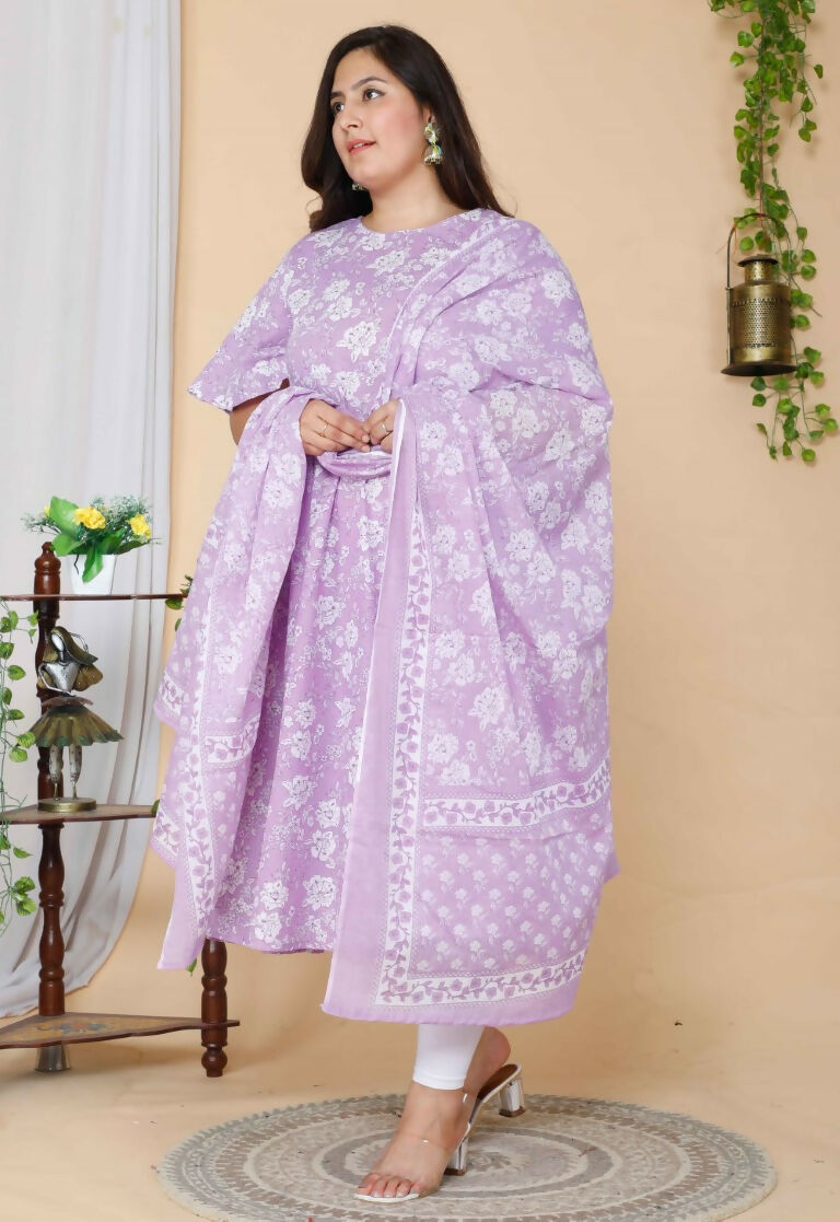 Miravan Women's Plus Size Lavender Floral Flared Sleeves Anarkali Kurta With Dupatta | Grocsy