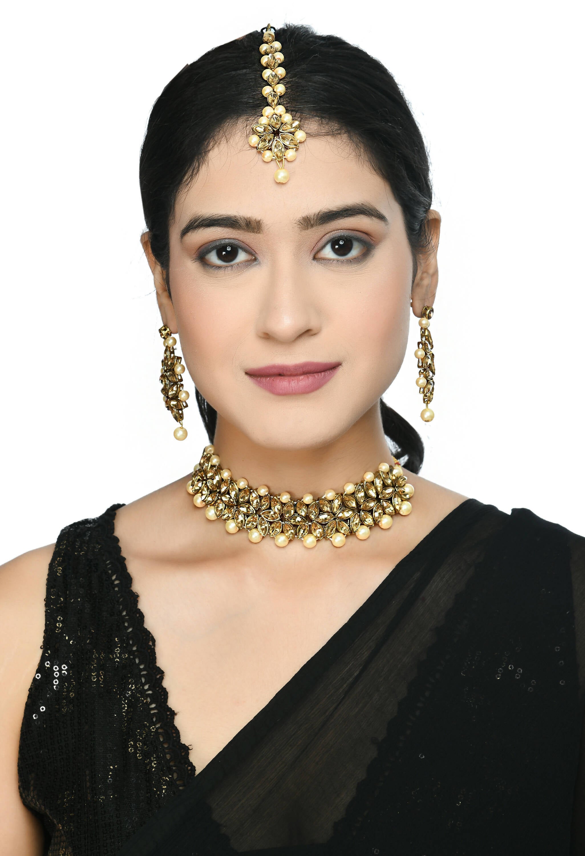 Mominos Fashion Johar Kamal Gold-Polished Brass Finish Kundan/Pearls Choker For Women (Golden) | Grocsy