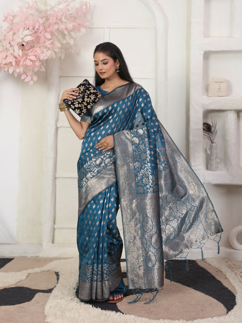 Shree Shyam Fashion Lichi Silk Light Pink Saree | Grocsy
