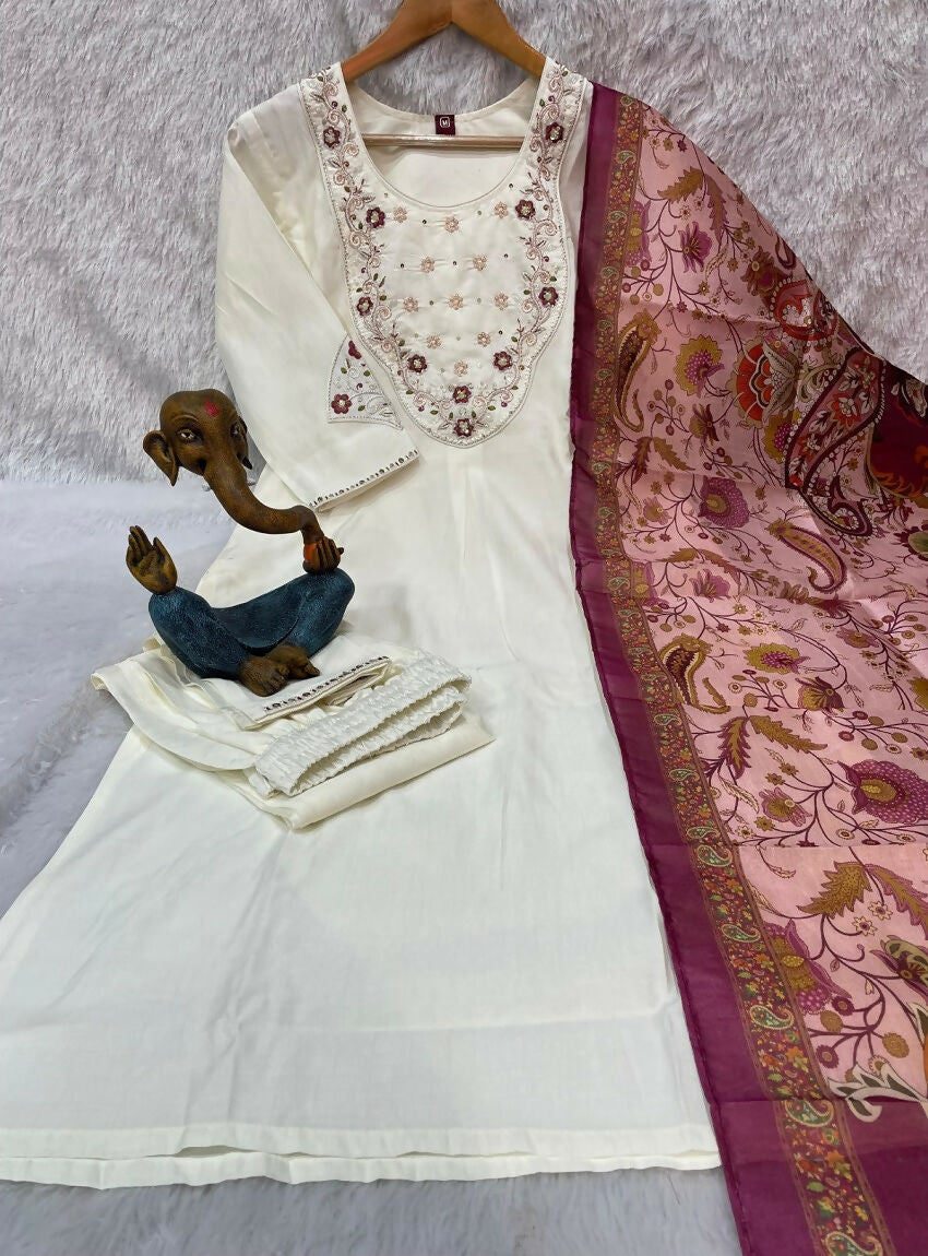 Teeya Creation Women White Embroidered Kurta Pant Set With Dupatta | Grocsy