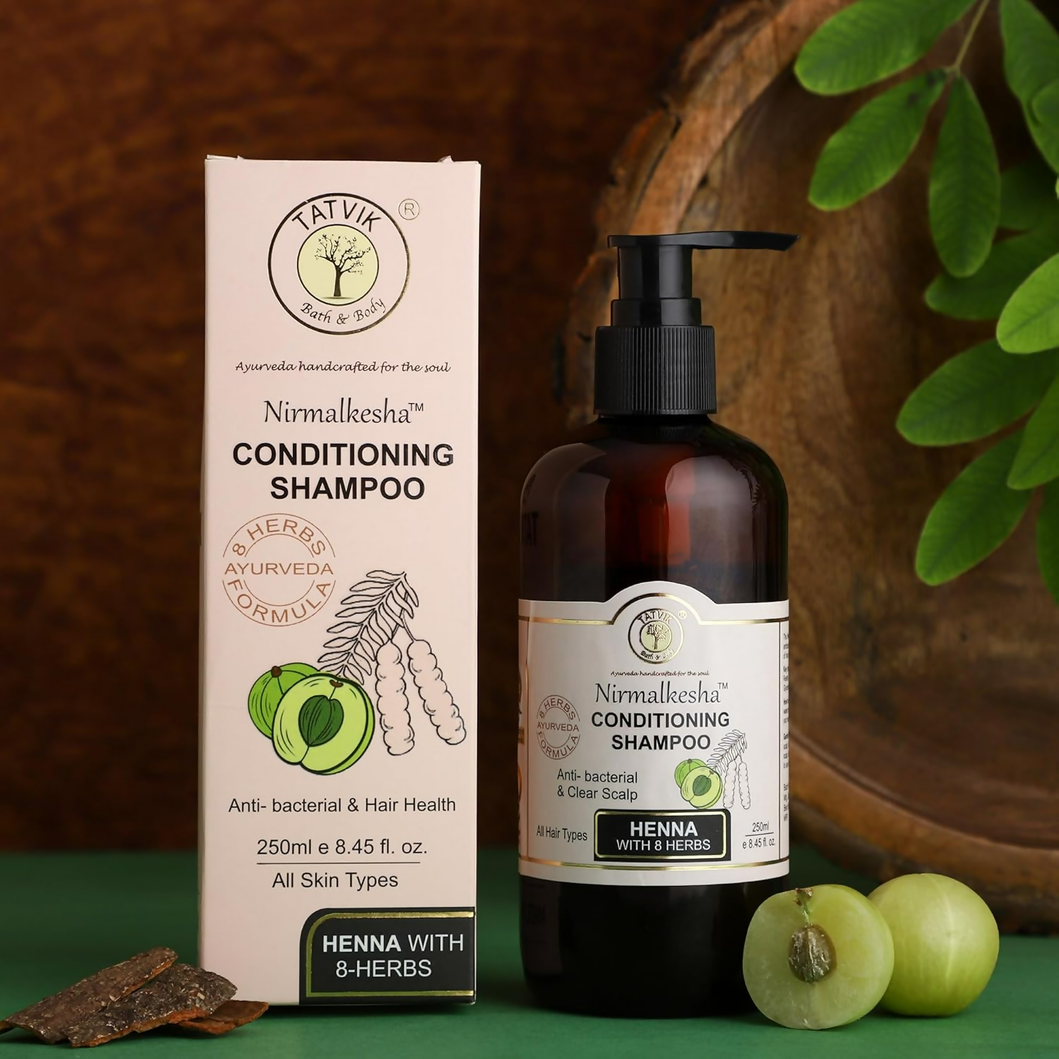 Tatvik Ayurveda Nirmalkesha Shampoo (Henna With 8 Herbs) | Grocsy