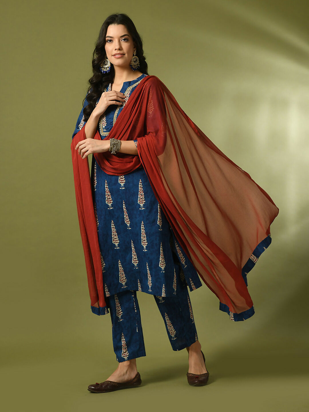 Myshka Women's Blue Printed Cotton Straight Party Kurta Set With Dupatta | Grocsy