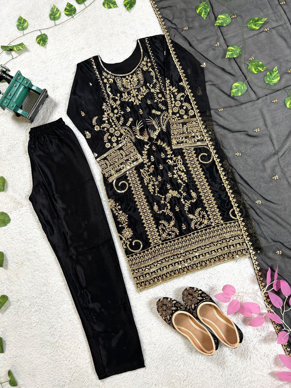 Prazu Fashion Black Chinon Silk Embroidered Salwar Suit | Grocsy