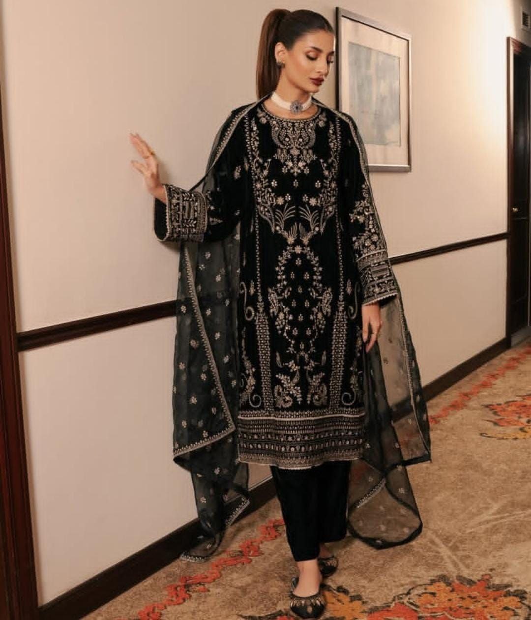 Prazu Fashion Black Chinon Silk Embroidered Salwar Suit | Grocsy
