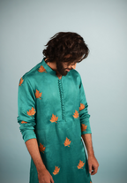 Green Embroidered Kurta by Hilo Design | Grocsy