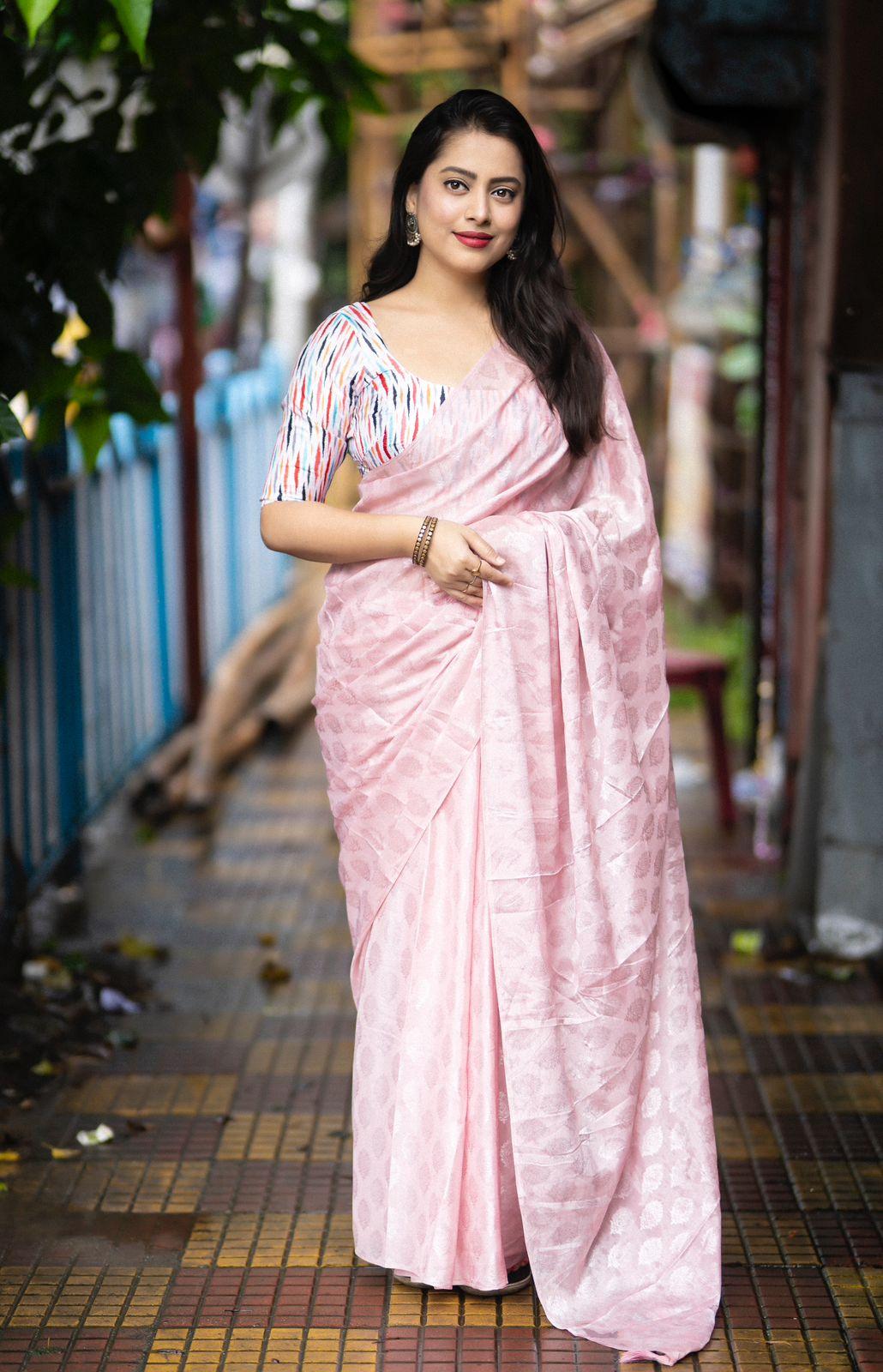 Pink Poly Crepe Ethnic Motifs Saree with Unstitched Blouse - Hiral Fashion | Grocsy