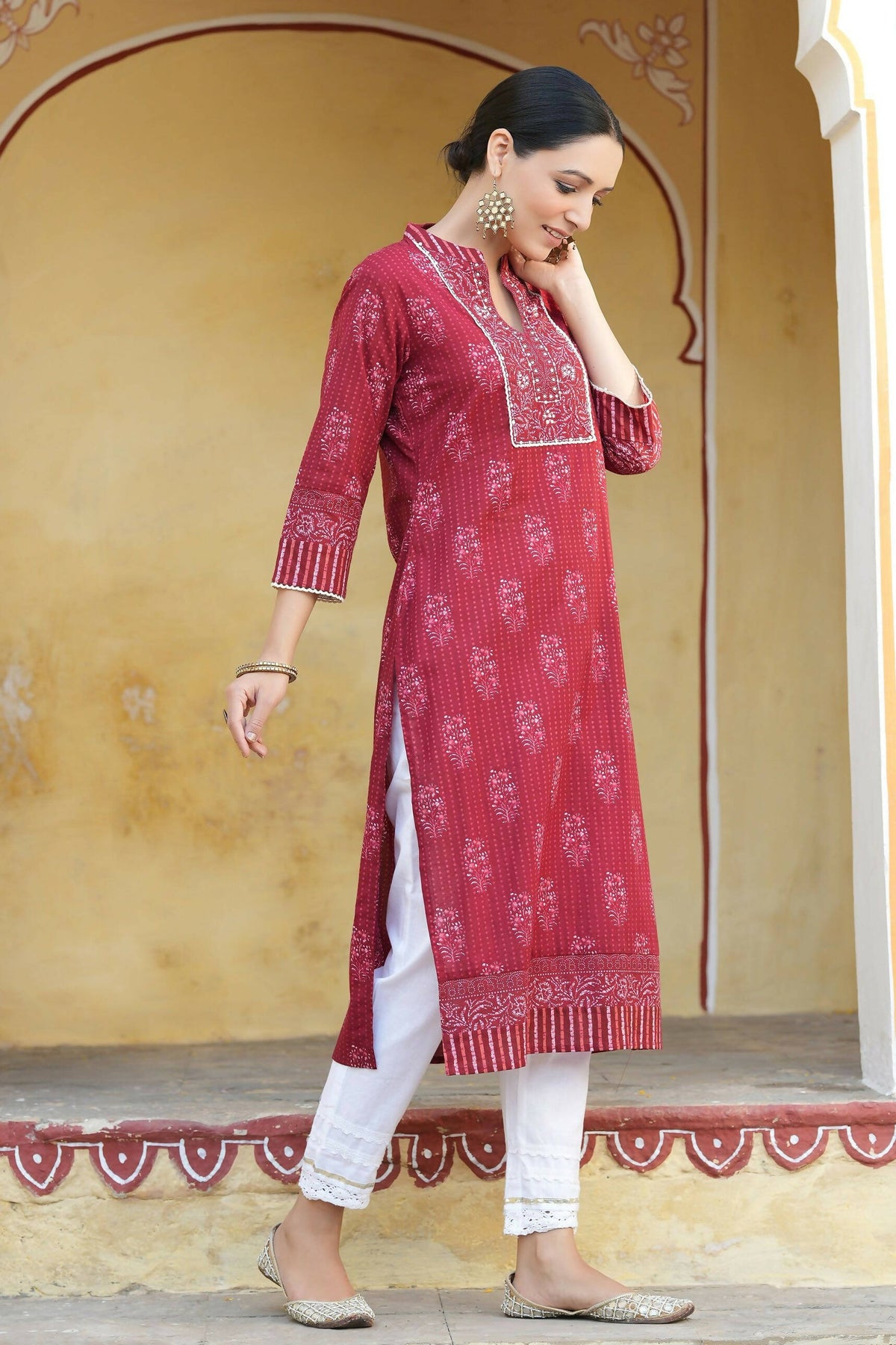 Juniper Women's Marron Cotton Cambric Floral Printed Straight Kurta | Grocsy