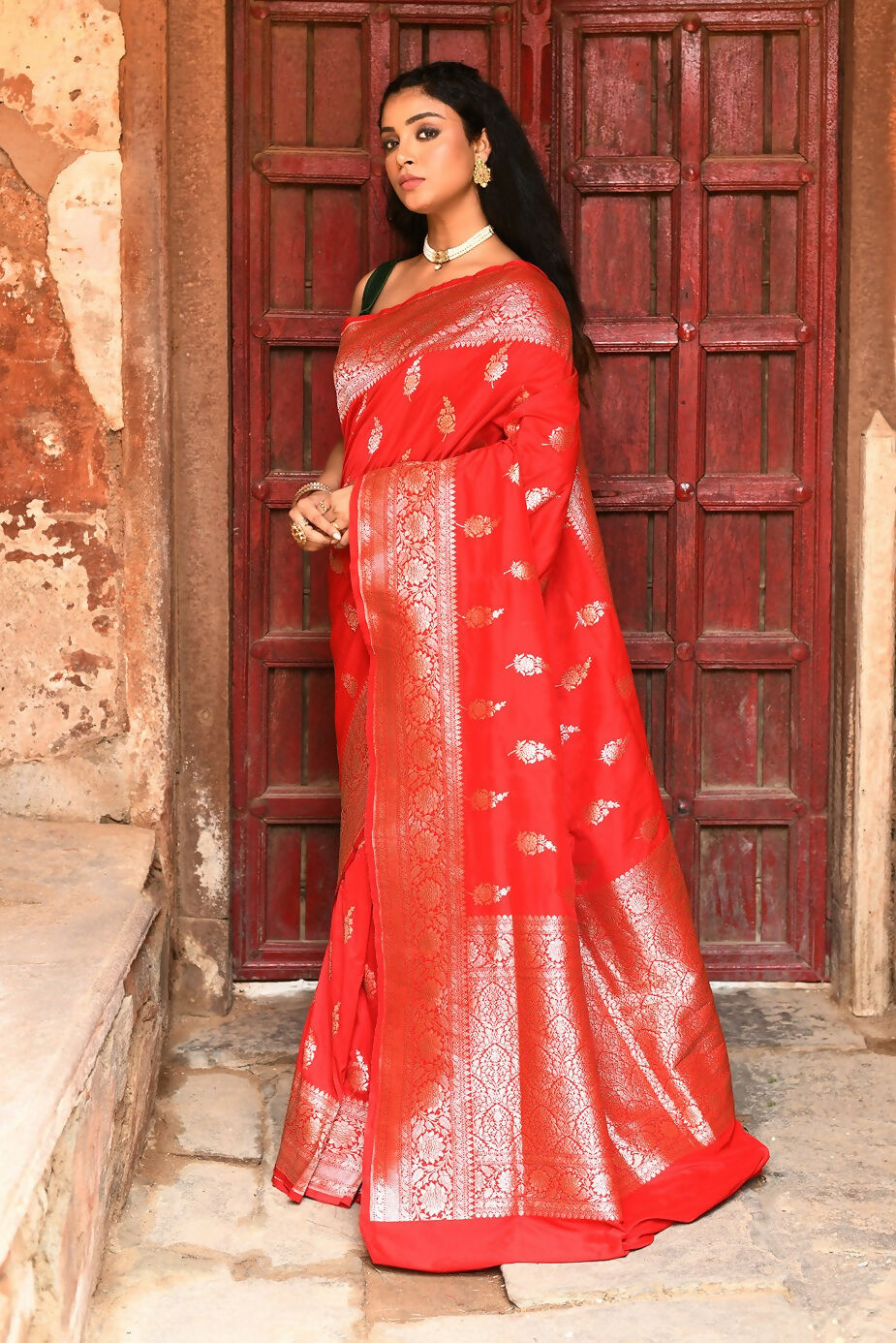 Joban Fashion Red Handwoven & Zari Work Soft Pure Handloom Banarasi Silk Saree | Grocsy