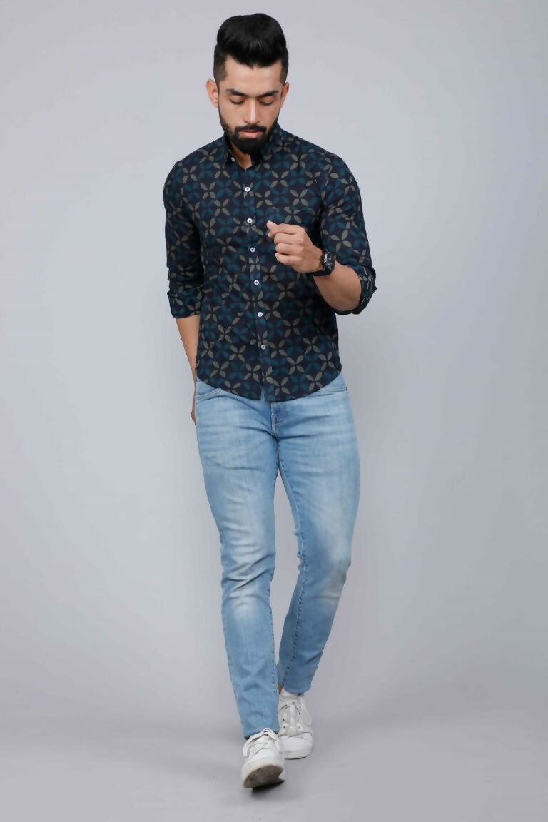 Miravan Men's Blue Floral Print Slim Fit Shirt with Patch Pocket | Grocsy