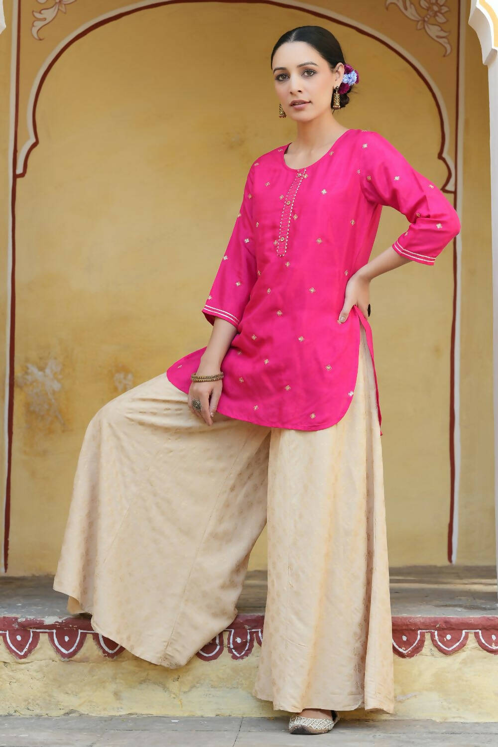 Juniper Women Fuchsia Shantoon Embroidered Straight Tunic | Grocsy