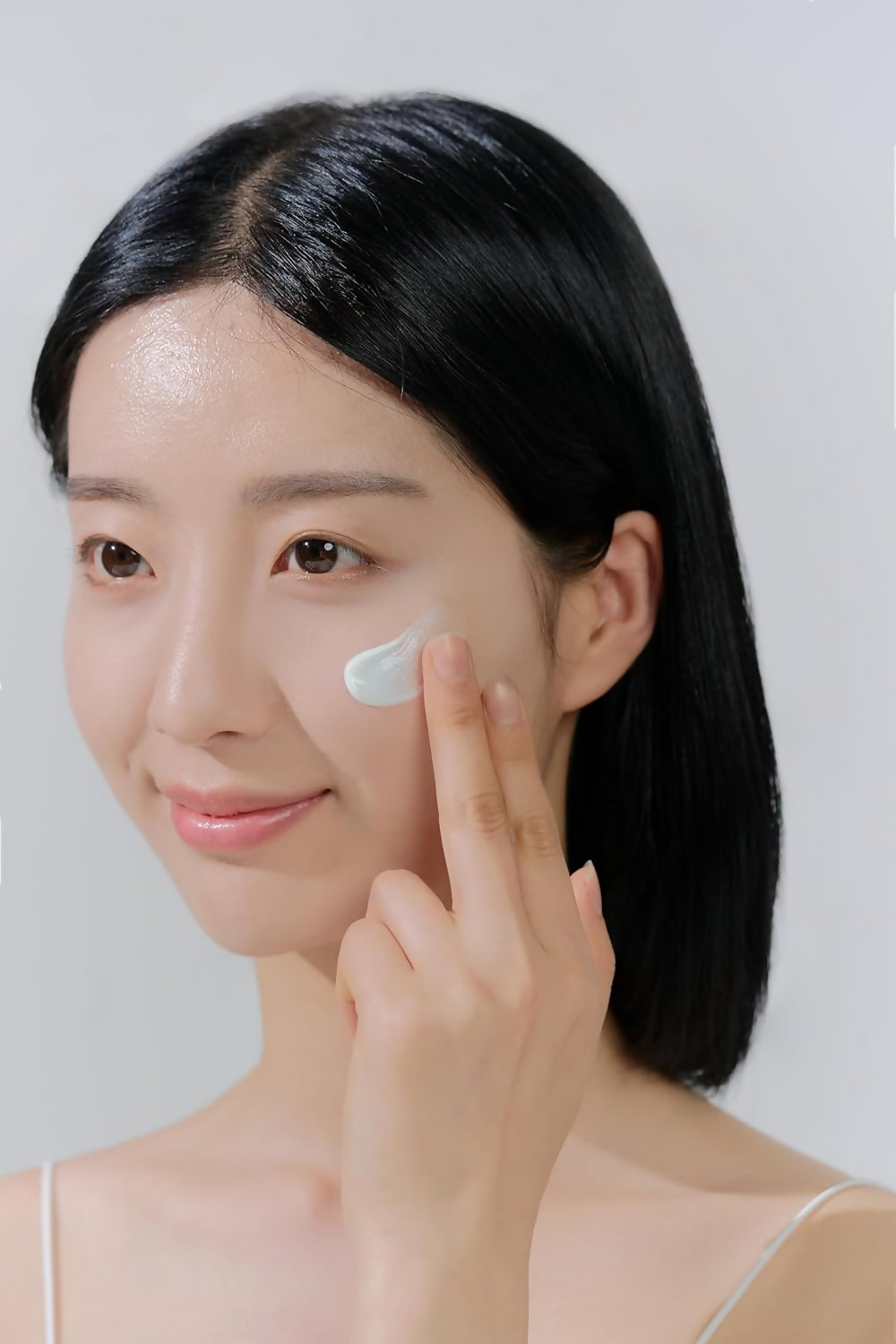 SKIN1004 Madagascar Centella Hyalu-Cica Water-Fit Sun Serum | Grocsy