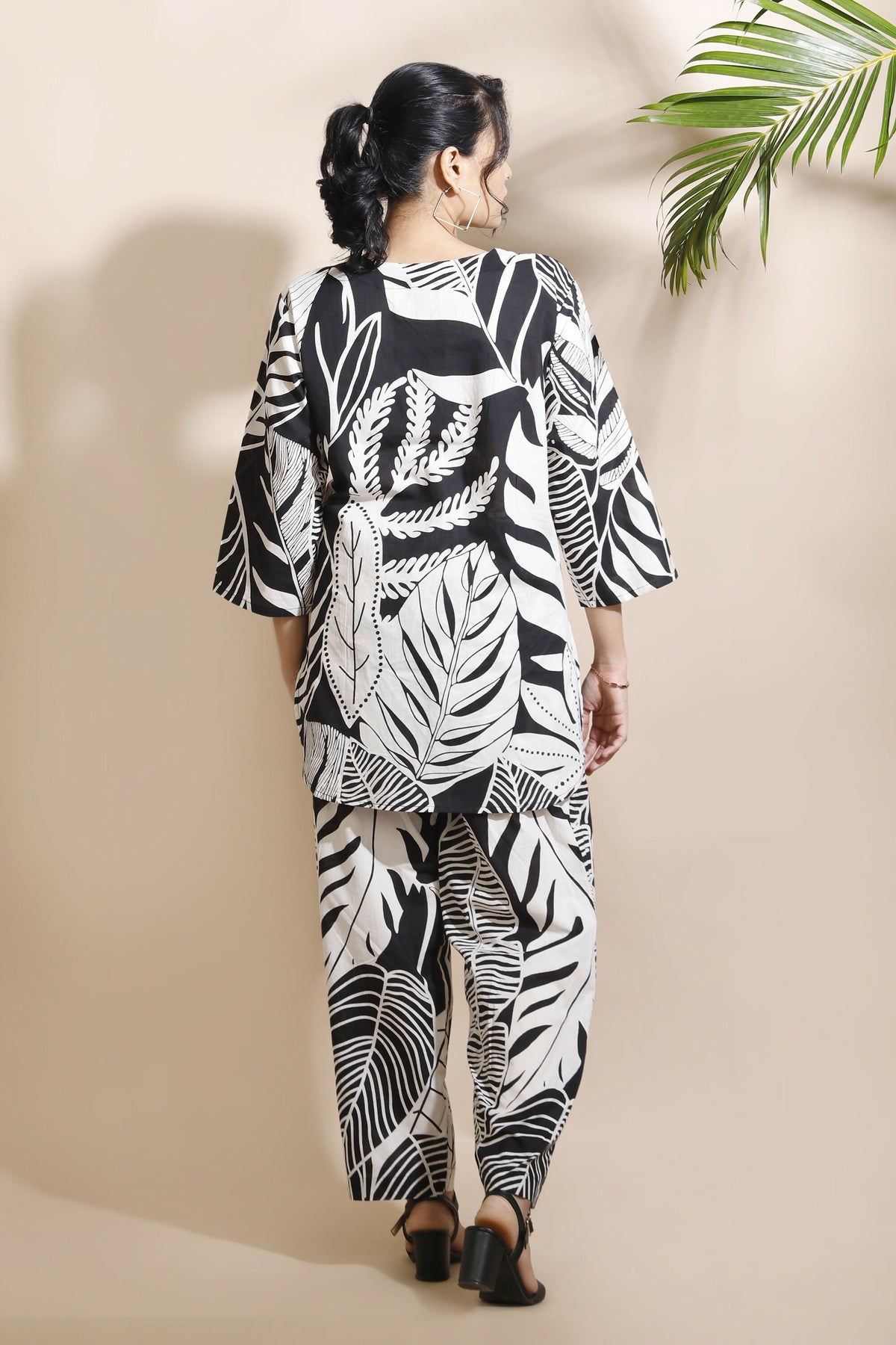 Breathables Nature-Inspired Cotton Co-Ord Set – Hip-Length Kurta & Pants Black | Grocsy