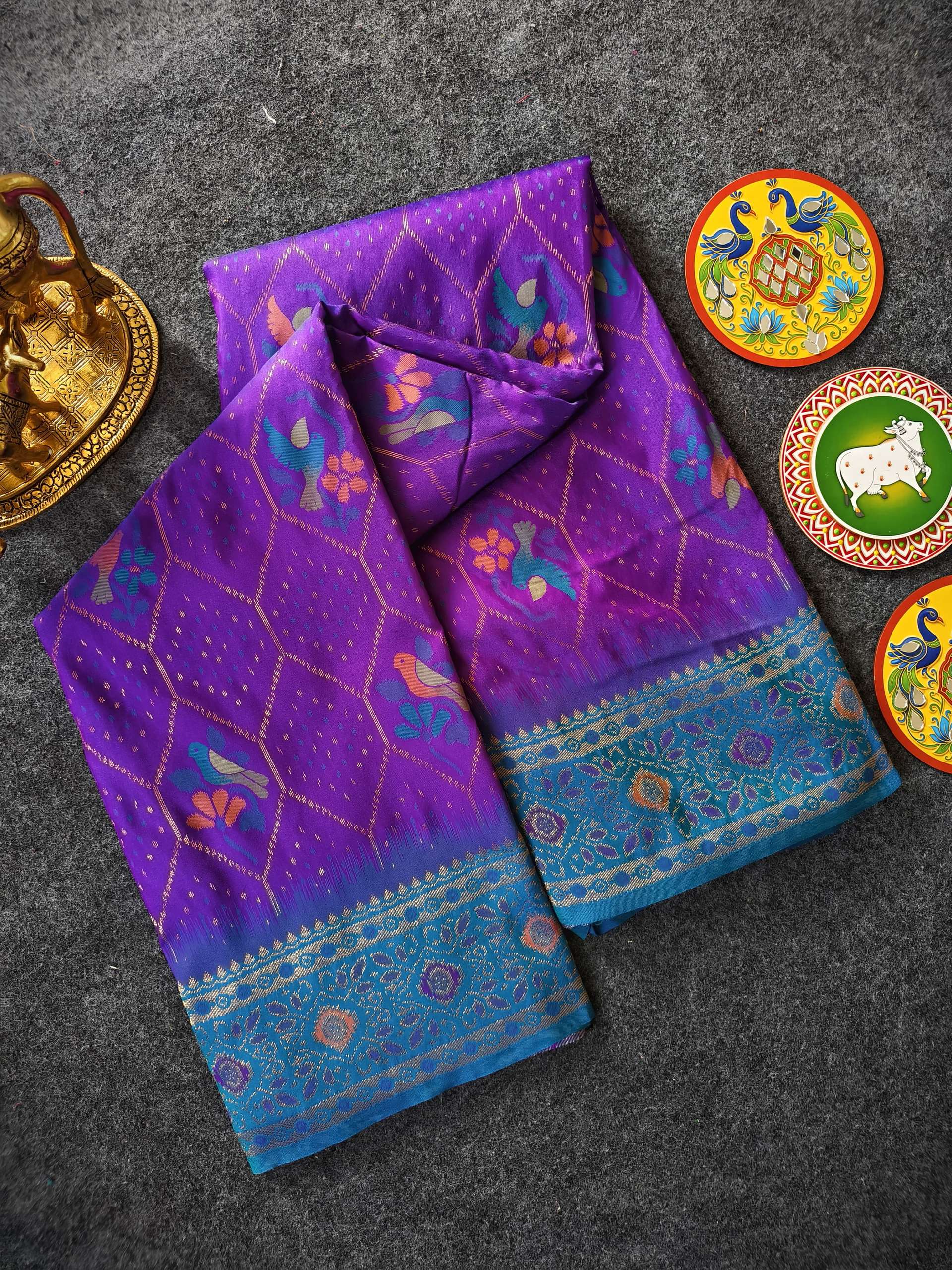 Mameraa Sarees Purple Silk Saree Featuring Elegant Traditional Motifs All Over The Saree With Contrast Blouse-Purple | Grocsy